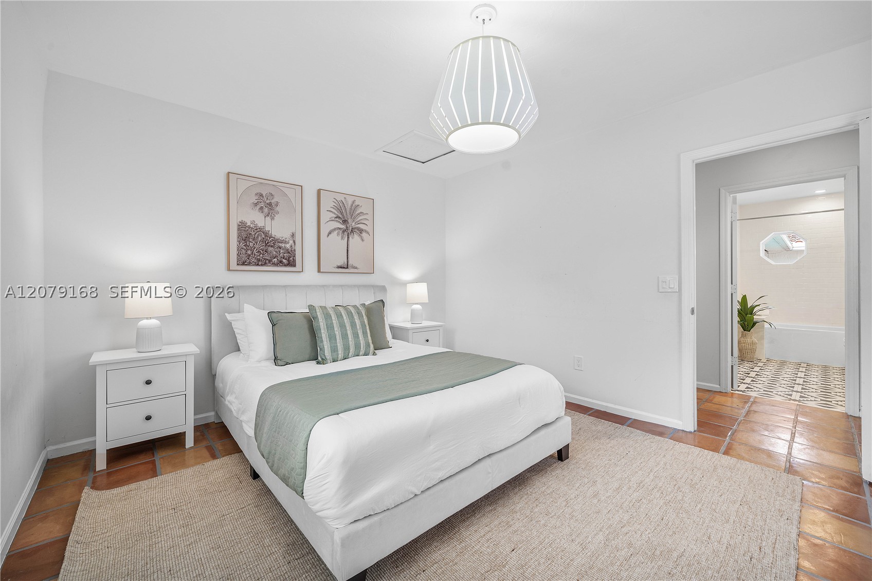 1015 SE 11th Ct Fort Lauderdale, FL 33316
