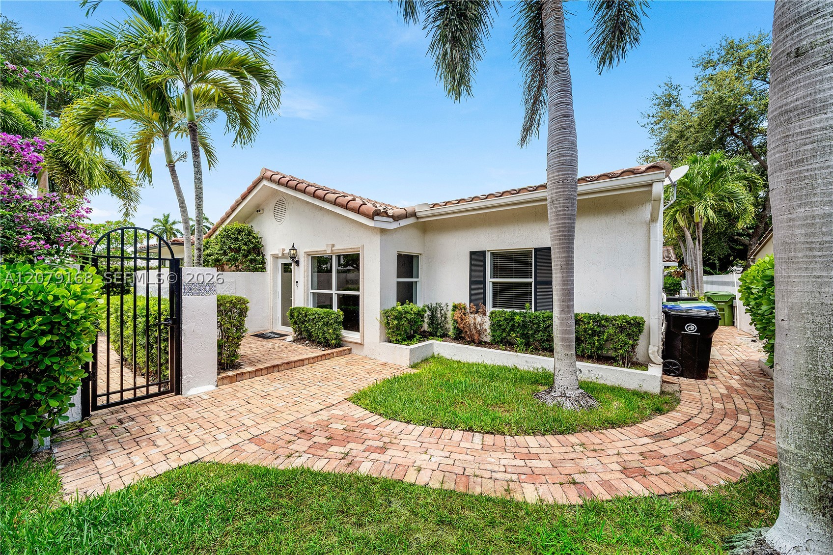 1015 SE 11th Ct Fort Lauderdale, FL 33316