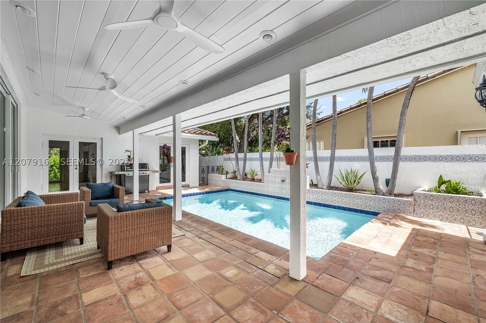 1015 SE 11th Ct Fort Lauderdale, FL 33316