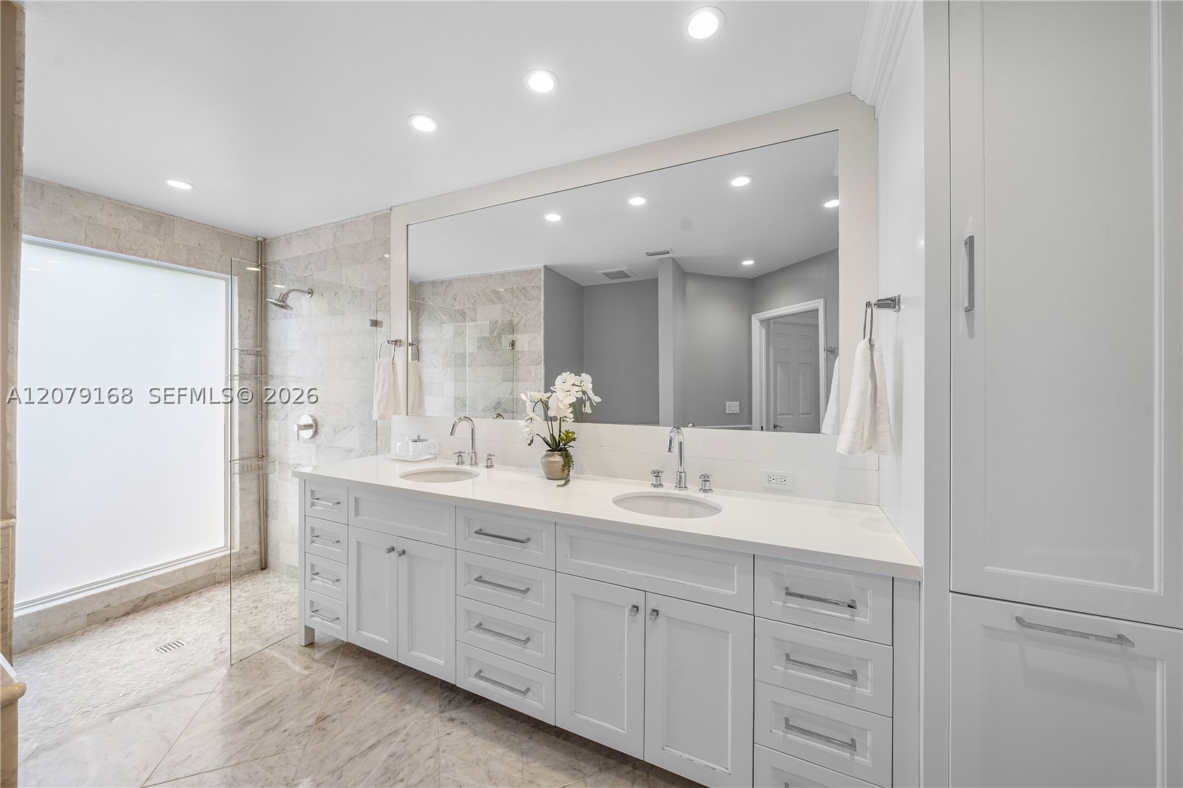 1015 SE 11th Ct Fort Lauderdale, FL 33316