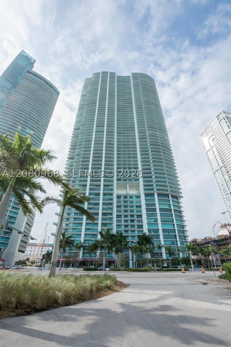 900 Biscayne Blvd #2112