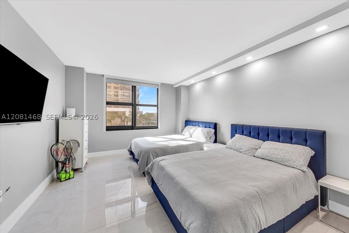 9801 Collins Ave #5U Bal Harbour, FL 33154