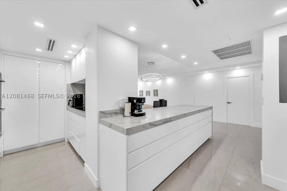 9801 Collins Ave #5U Bal Harbour, FL 33154