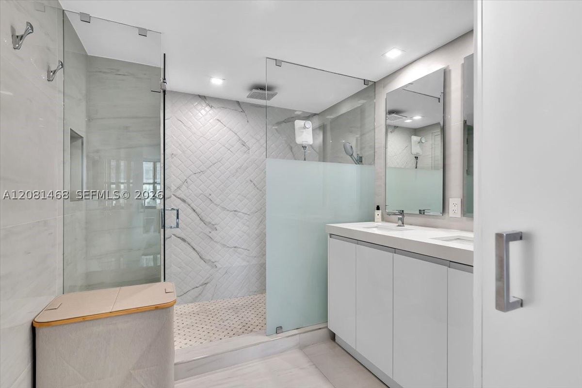 9801 Collins Ave #5U Bal Harbour, FL 33154