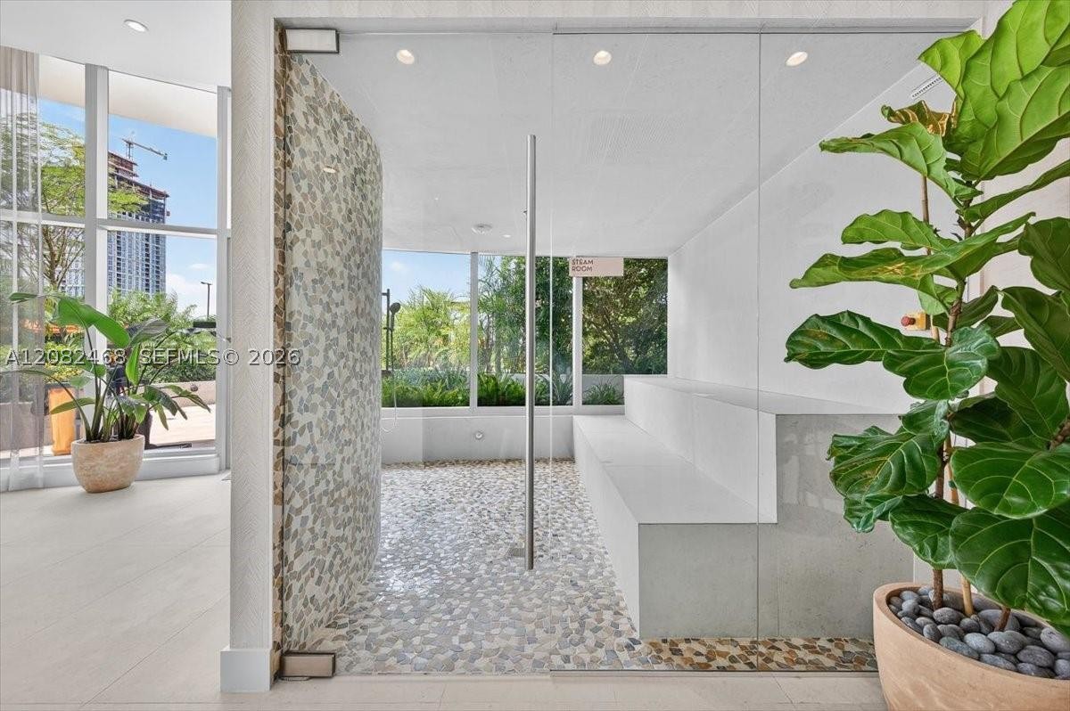 700 NE 24th St #5202 Miami, FL 33137