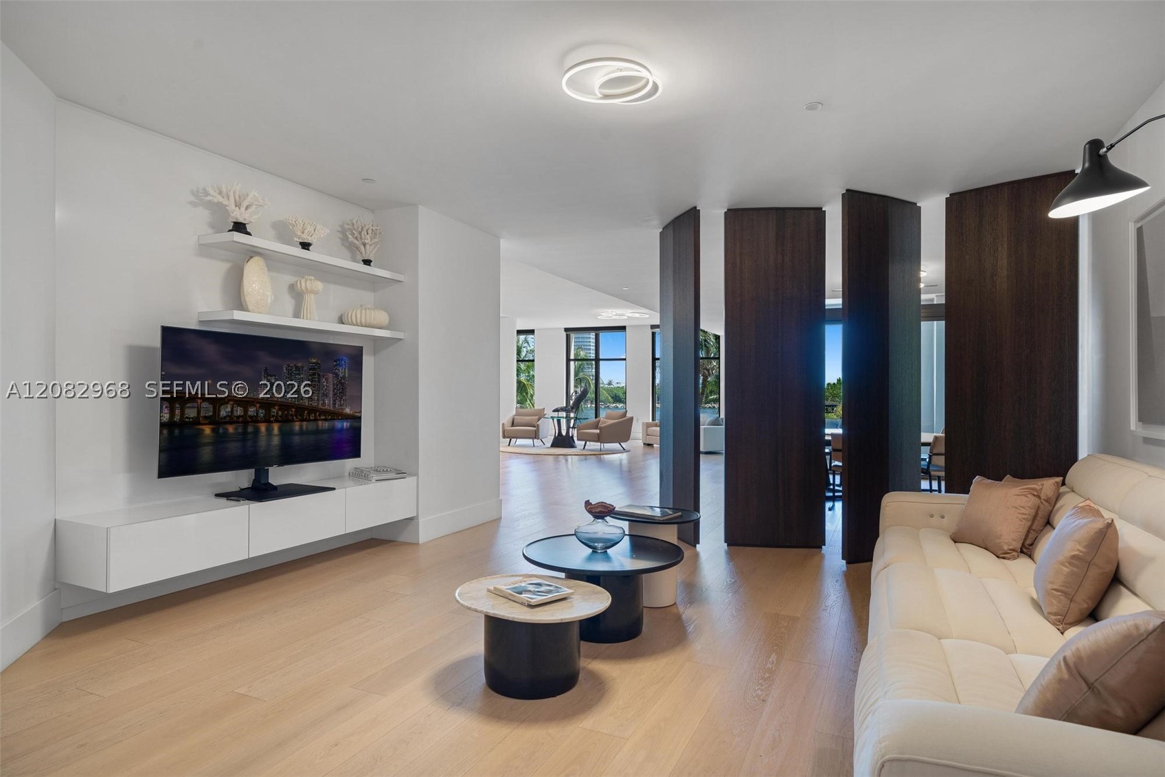 7025 Fisher Is Dr #7025 Miami Beach, FL 33109