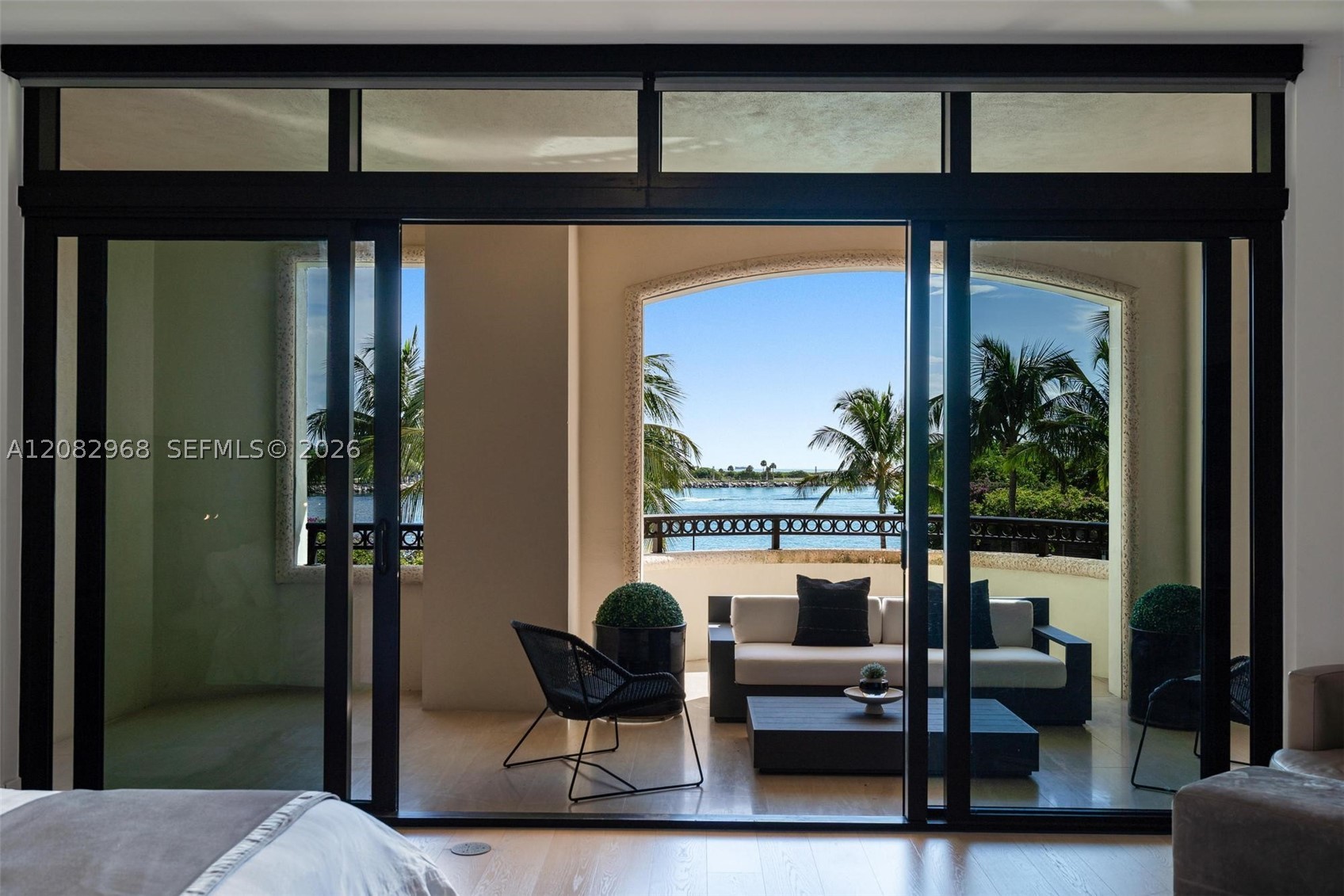 7025 Fisher Is Dr #7025 Miami Beach, FL 33109