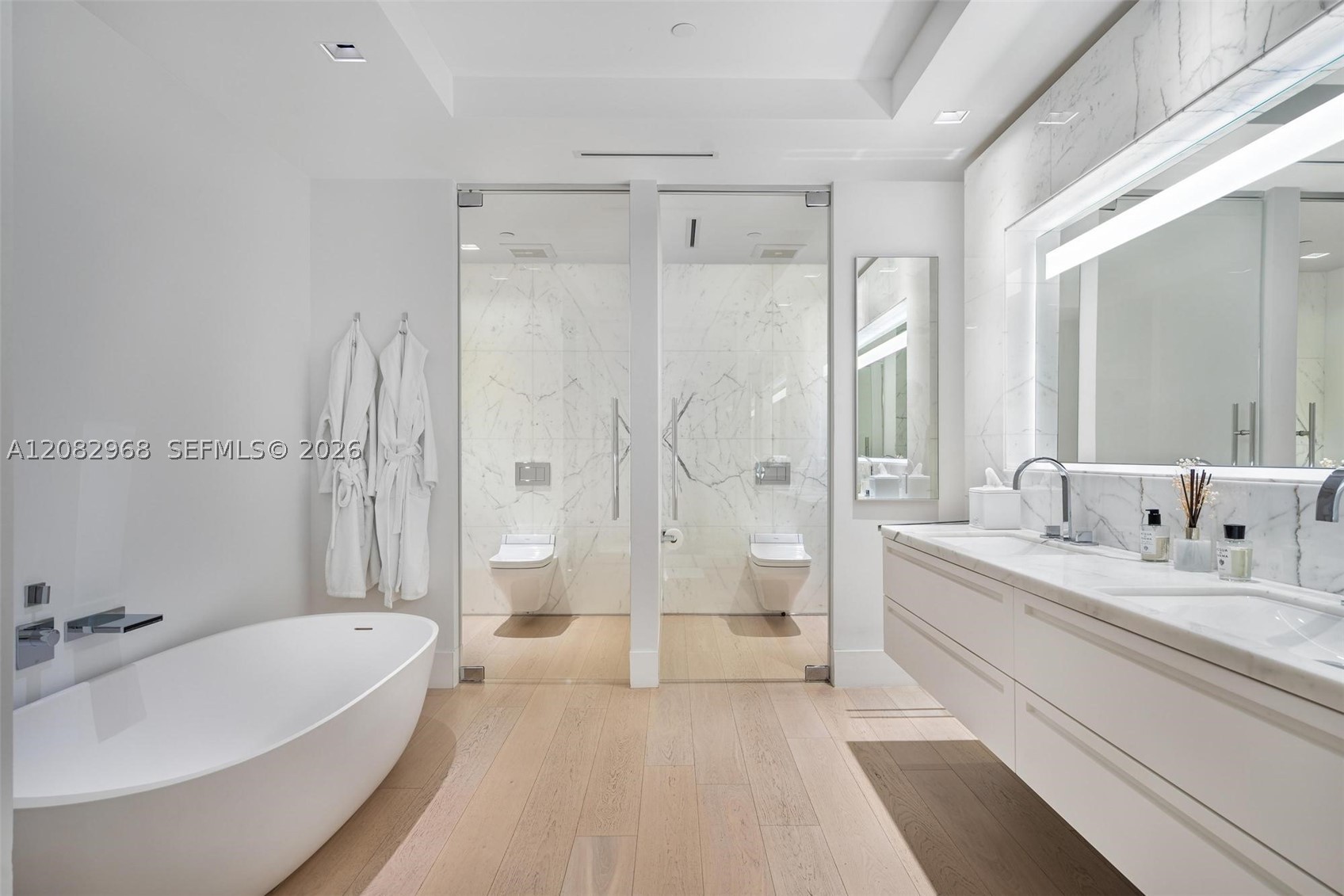 7025 Fisher Is Dr #7025 Miami Beach, FL 33109