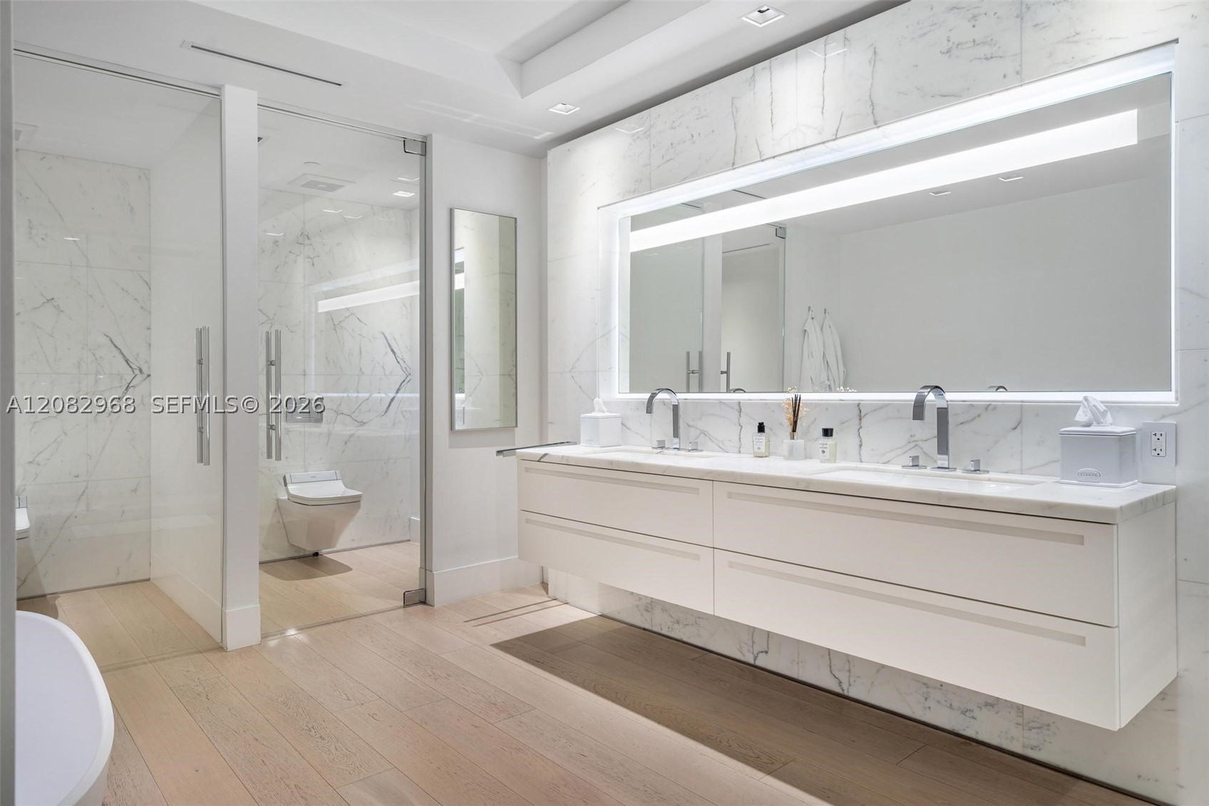 7025 Fisher Is Dr #7025 Miami Beach, FL 33109
