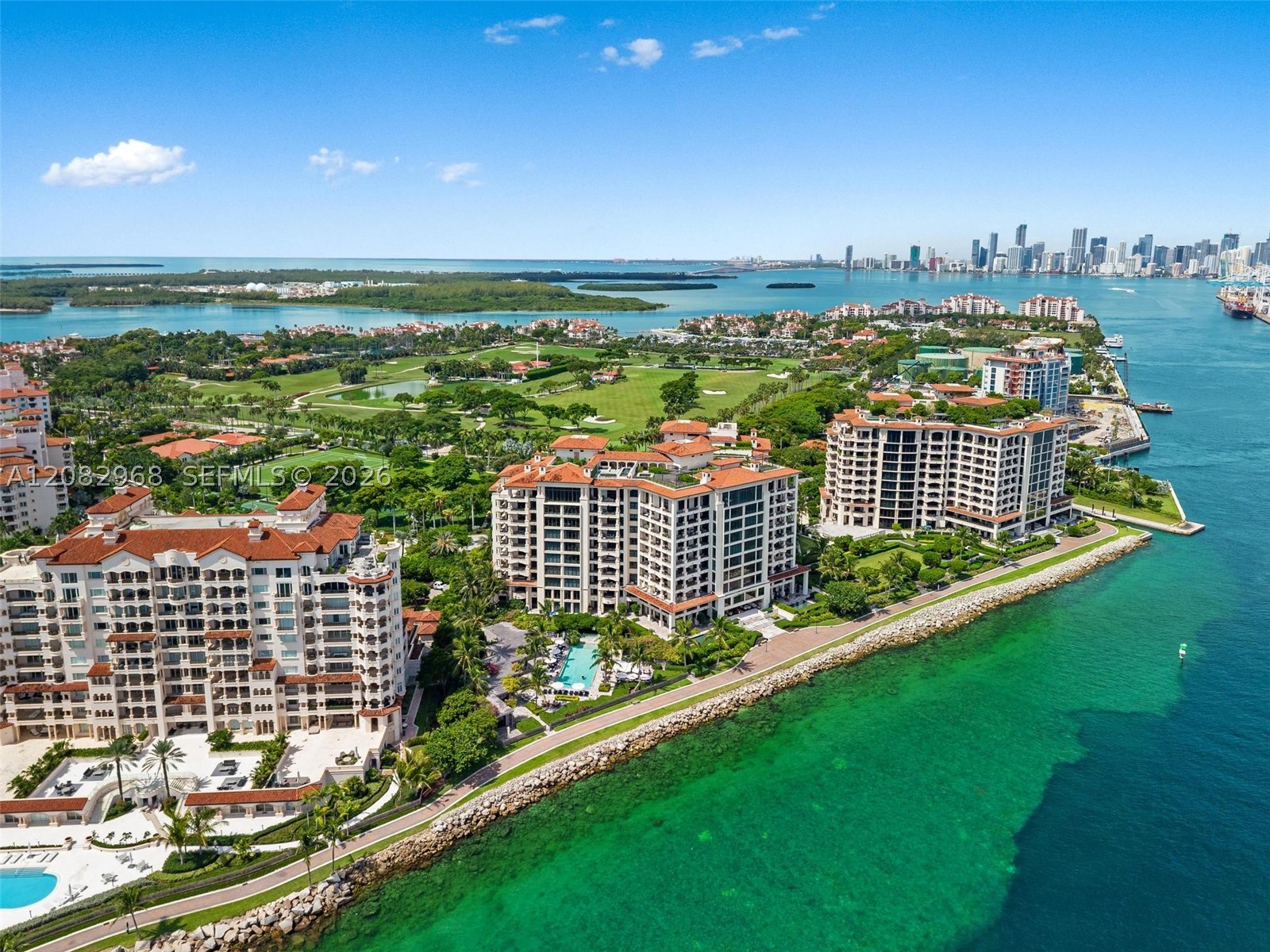7025 Fisher Is Dr #7025 Miami Beach, FL 33109