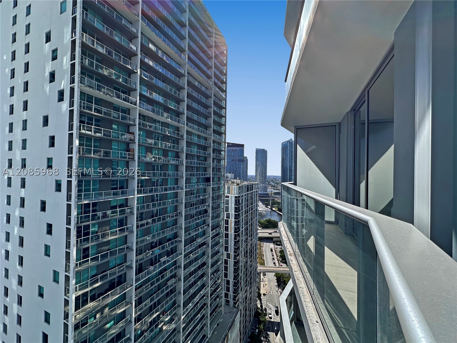 image Viceroy Brickell Residences27