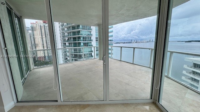 image Emerald at Brickell4