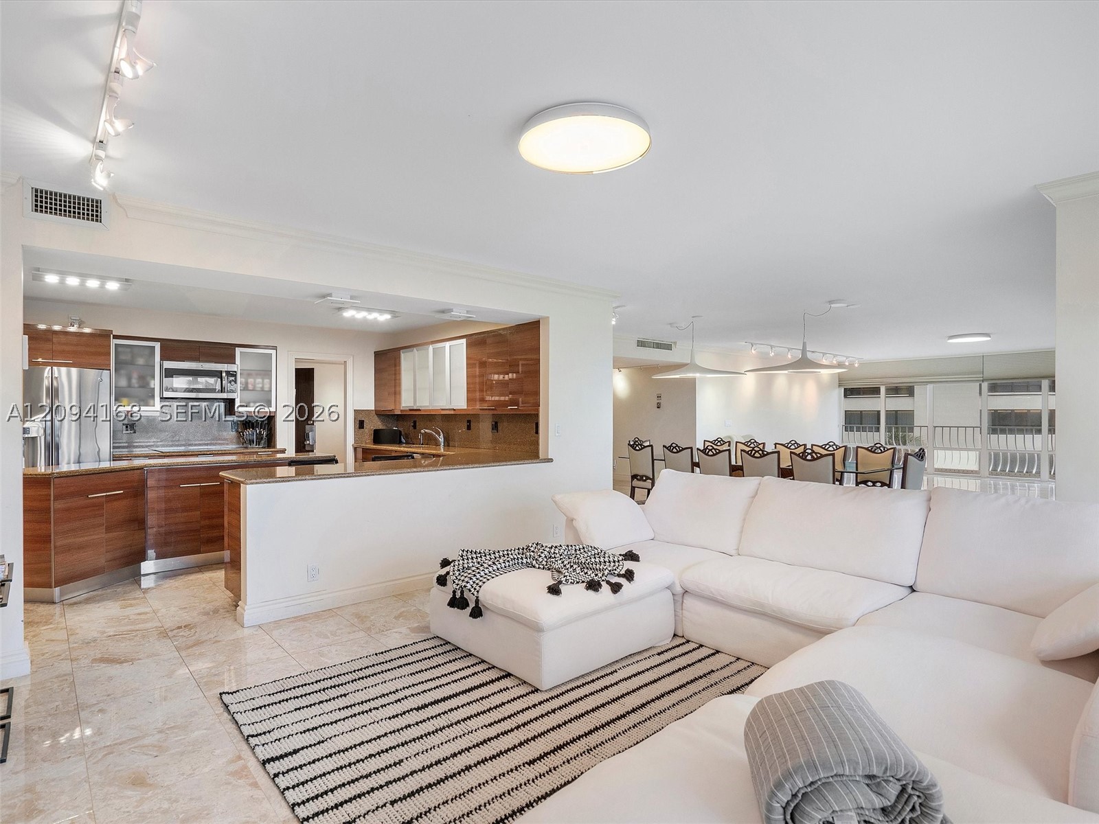 10155 Collins Ave #402 Bal Harbour, FL 33154