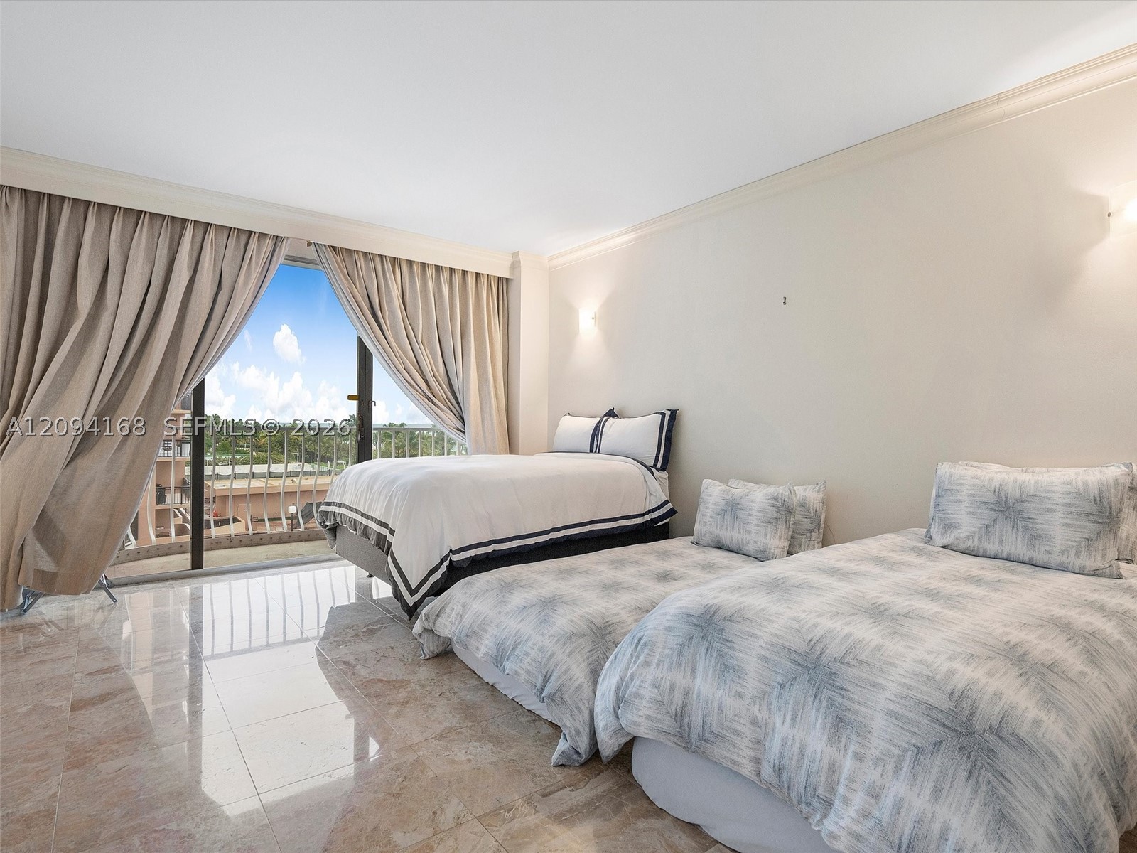 10155 Collins Ave #402 Bal Harbour, FL 33154