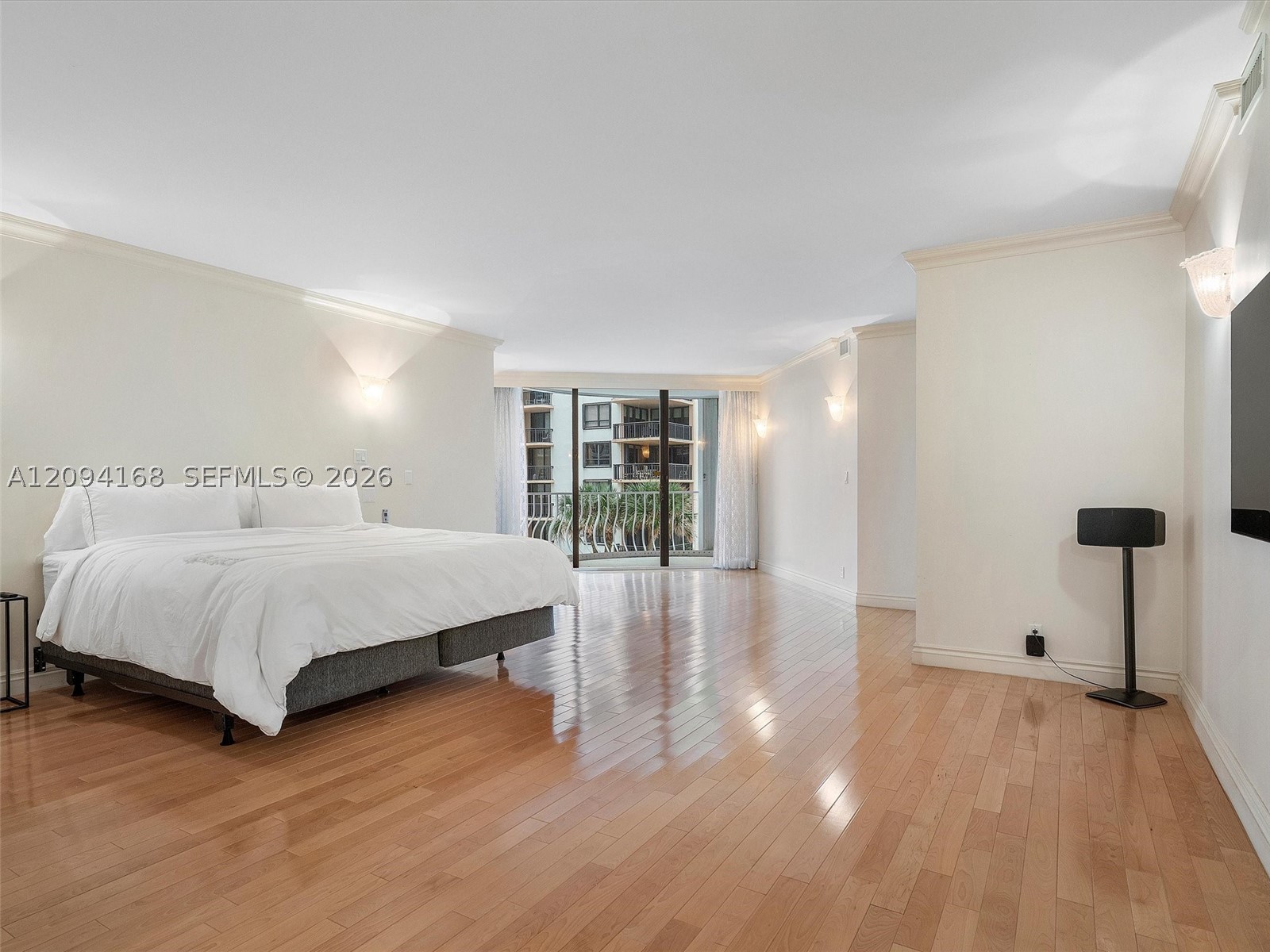 10155 Collins Ave #402 Bal Harbour, FL 33154