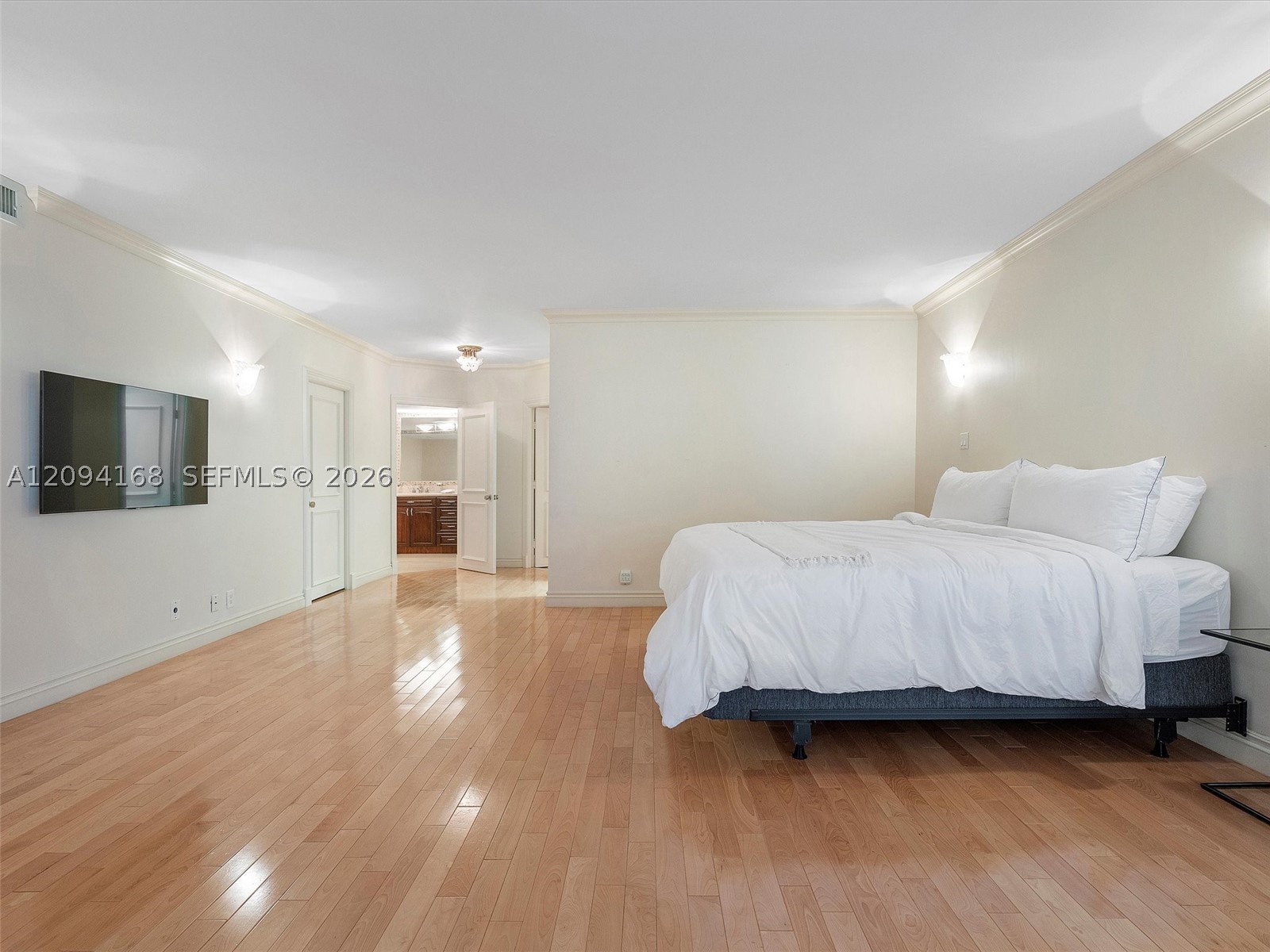 10155 Collins Ave #402 Bal Harbour, FL 33154