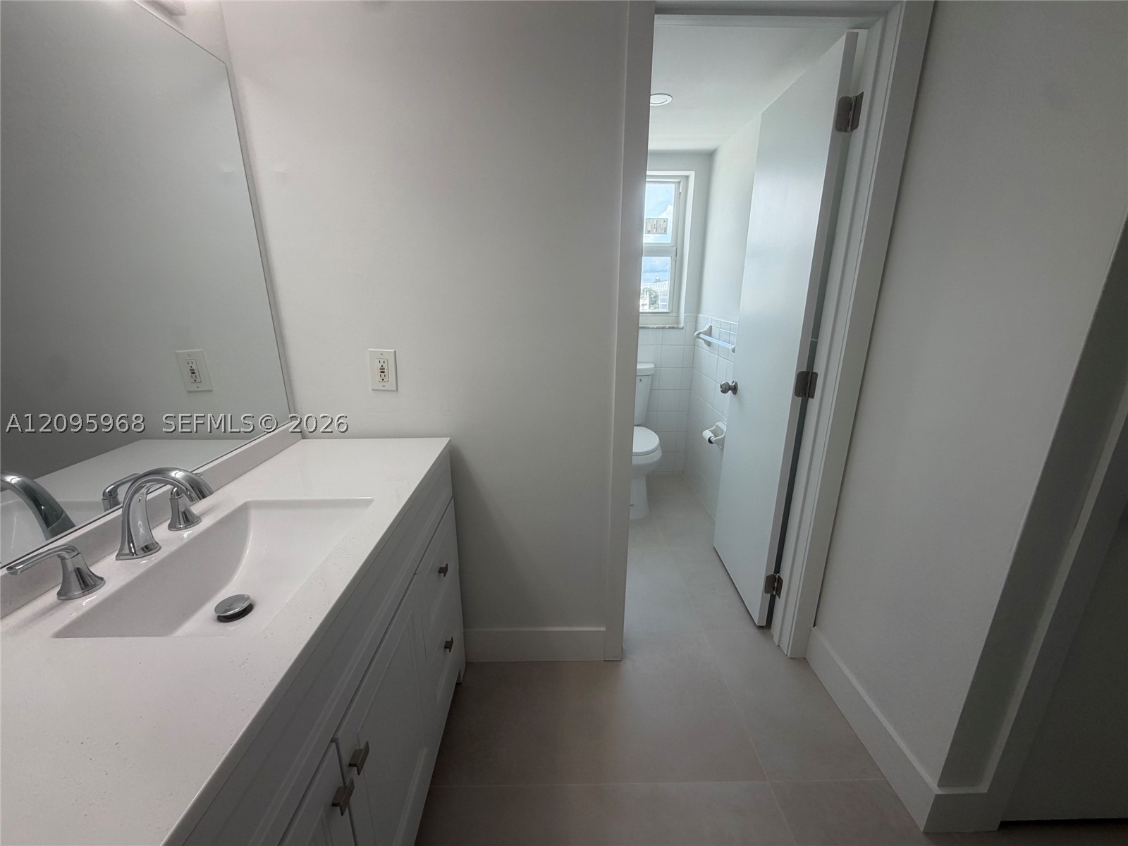 245 18th St #805 Miami Beach, FL 33139
