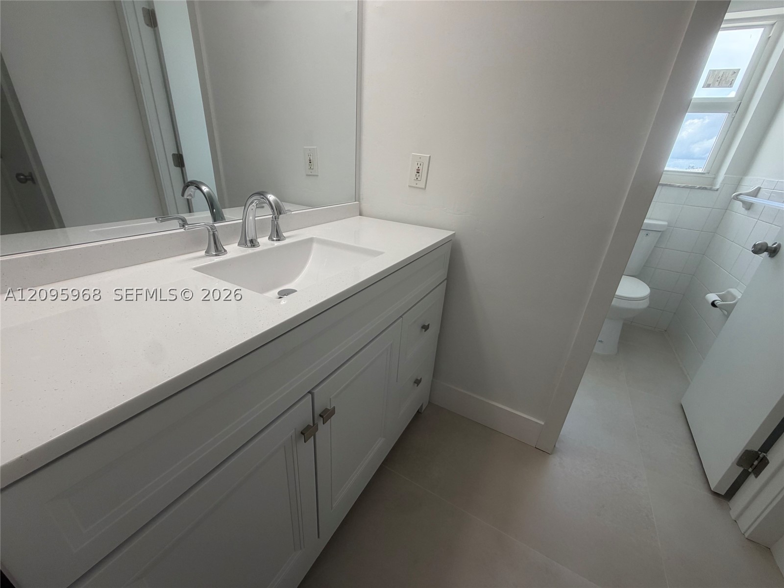 245 18th St #805 Miami Beach, FL 33139