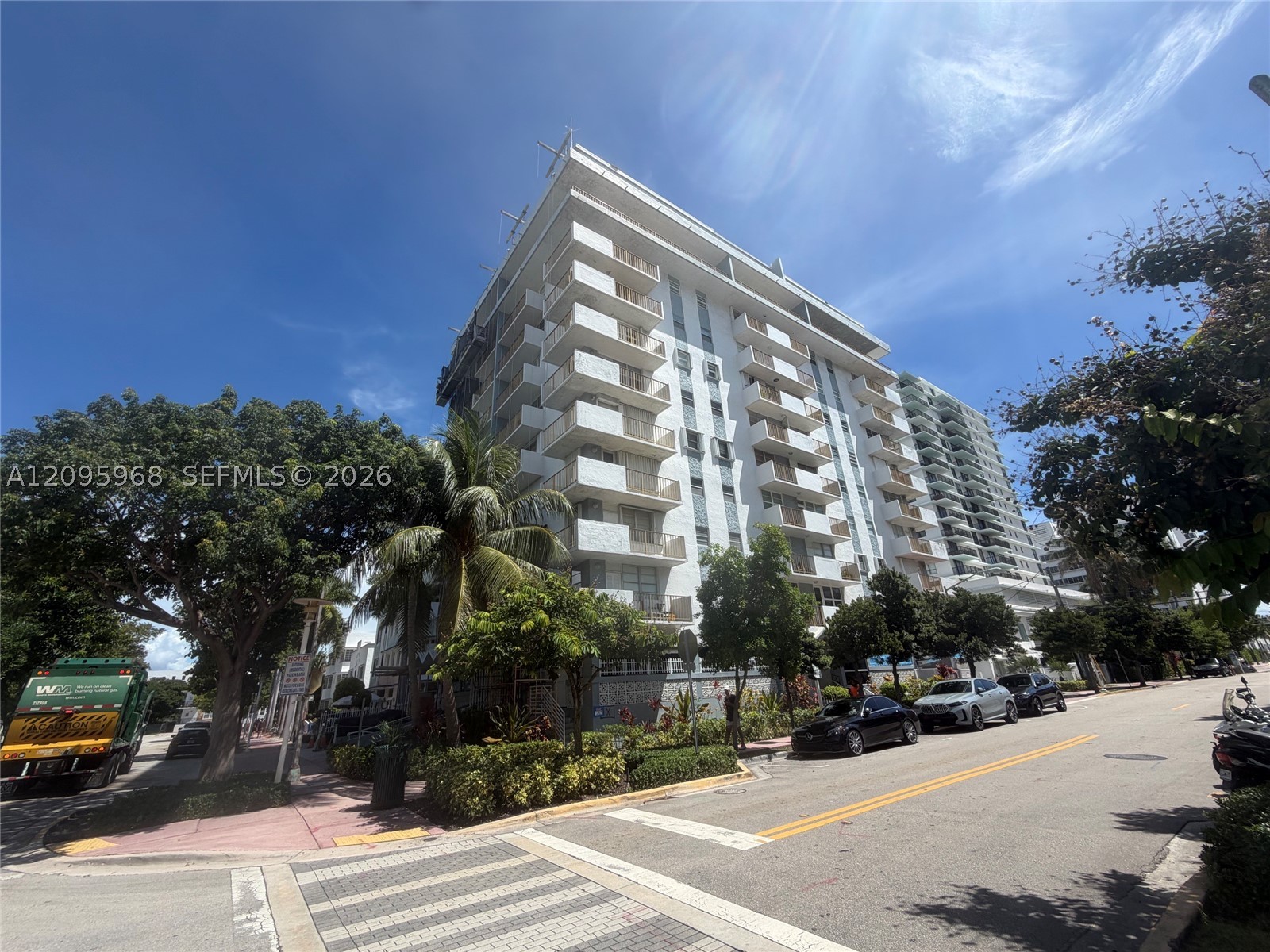 245 18th St #805 Miami Beach, FL 33139