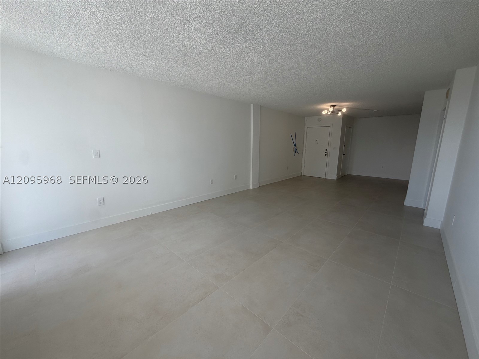 245 18th St #805 Miami Beach, FL 33139
