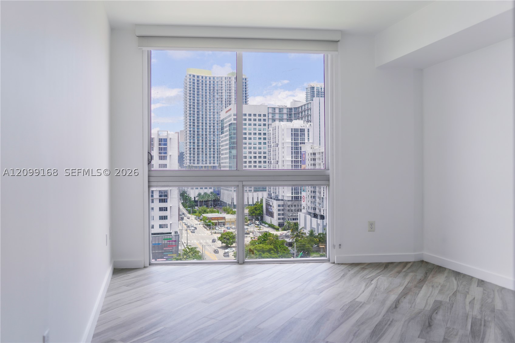 image Brickell Ten10