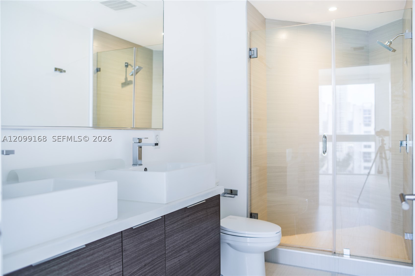 image Brickell Ten13