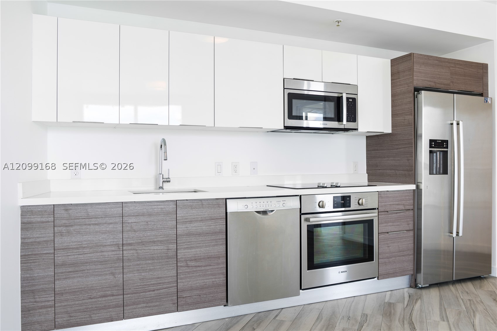 image Brickell Ten8