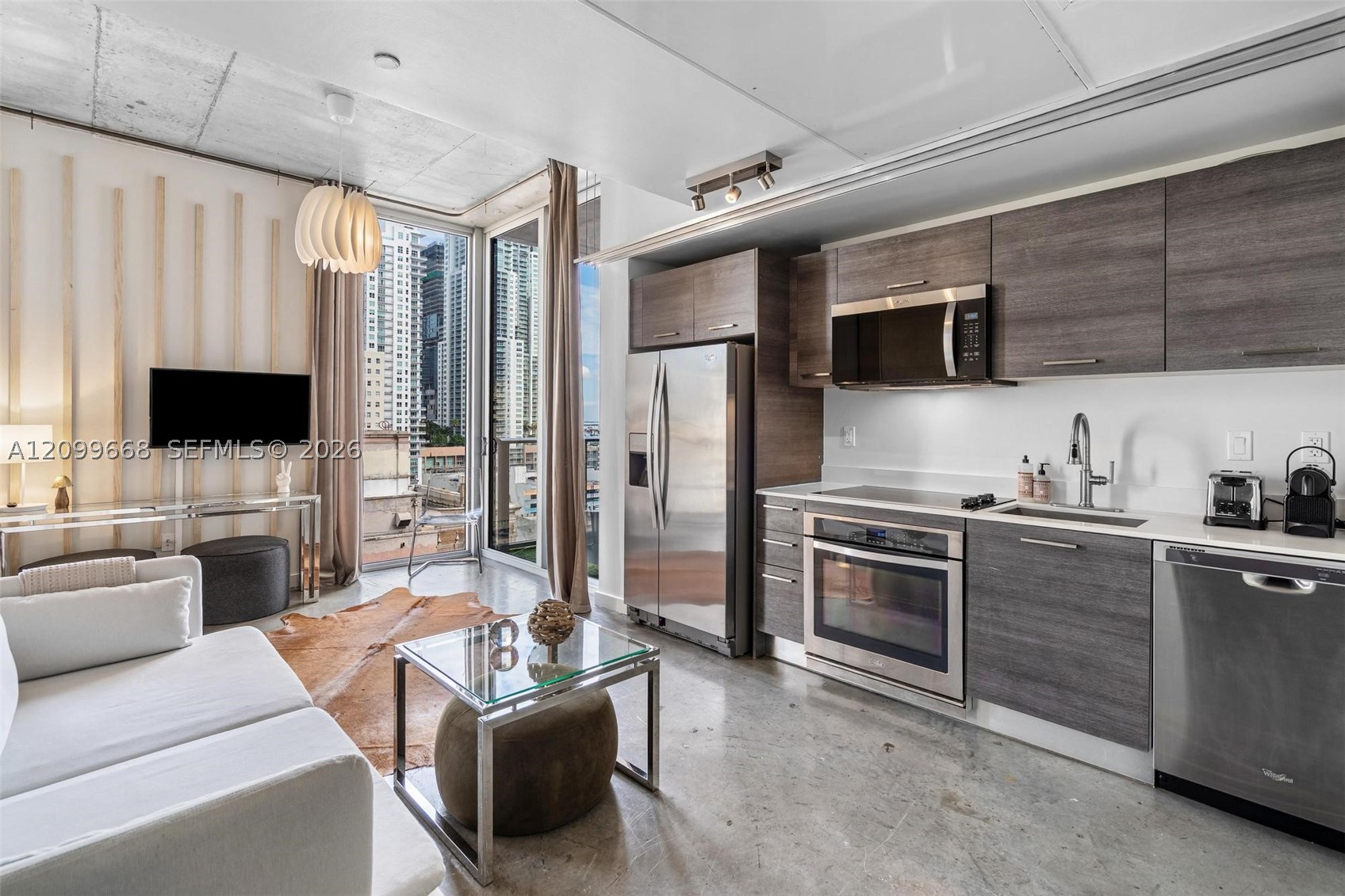 151 SE 1st St #1404