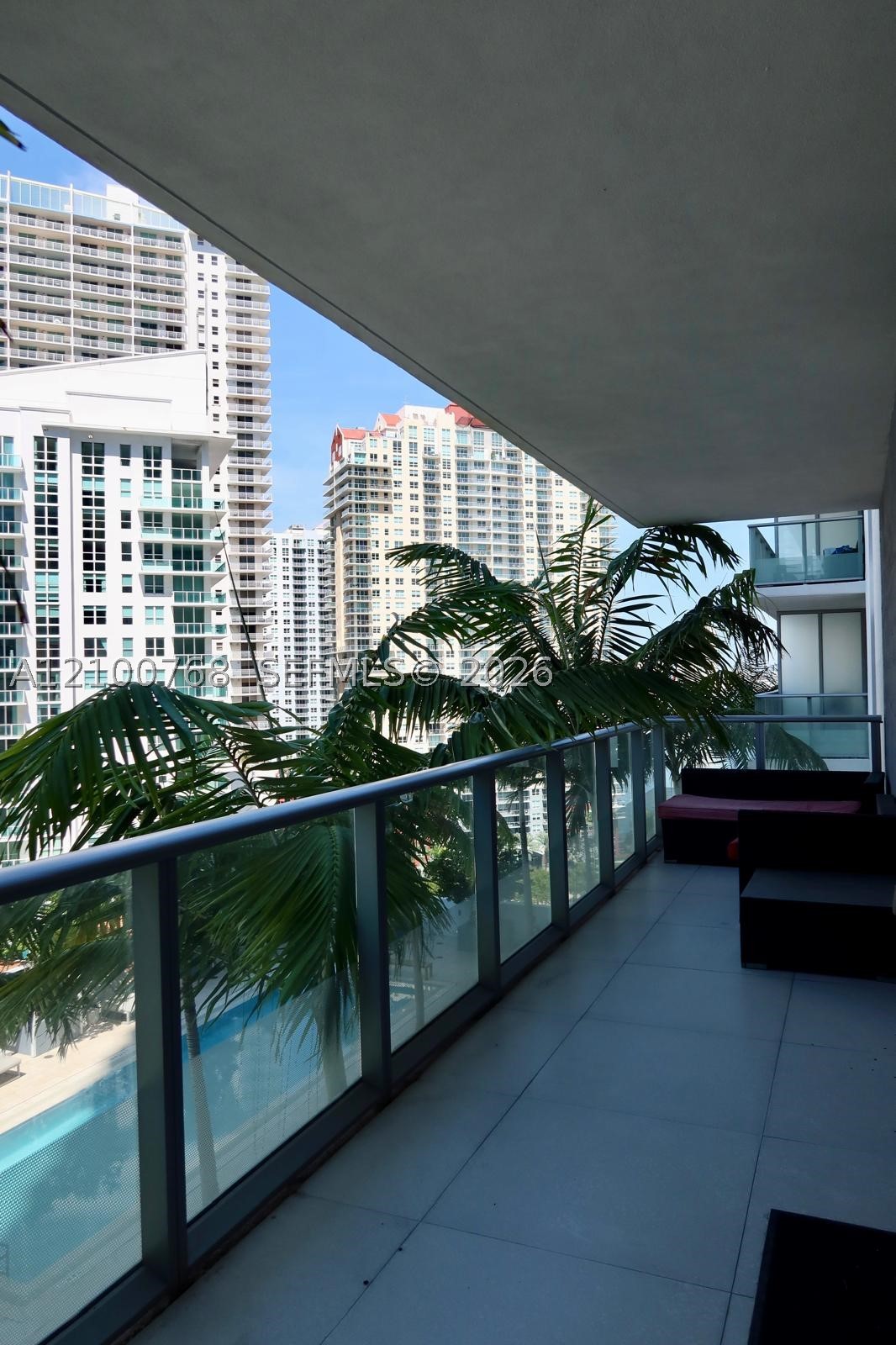 image Brickell House2