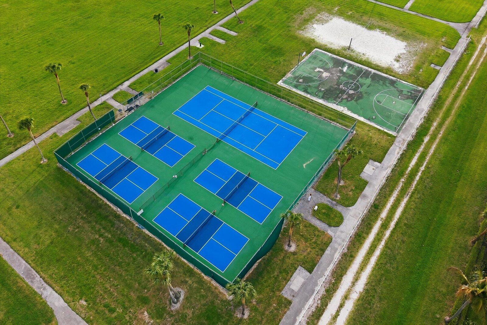 1906 S Ocean Fort Pierce, FL 34949