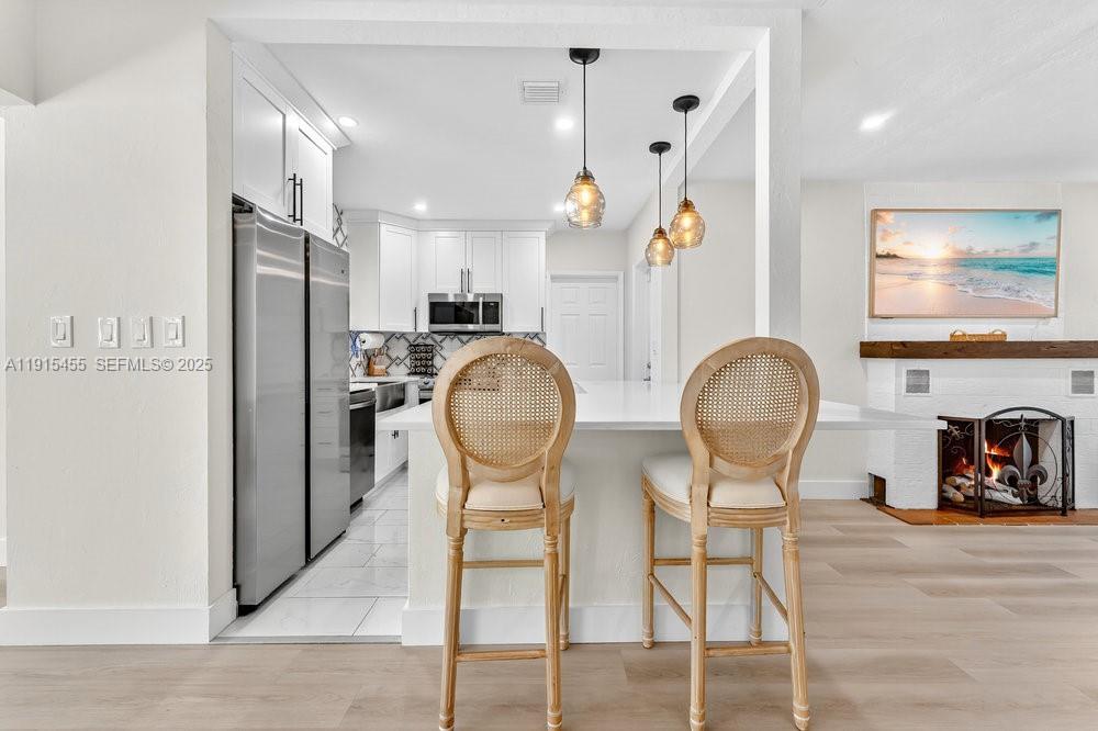 801 NE 19th Fort Lauderdale, FL 33304