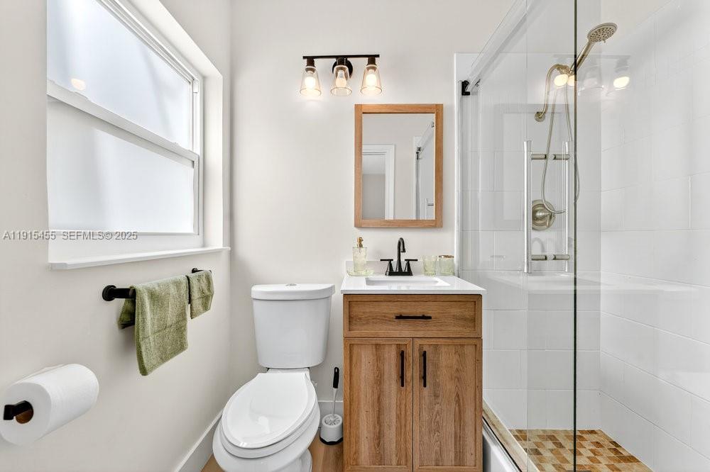 801 NE 19th Fort Lauderdale, FL 33304