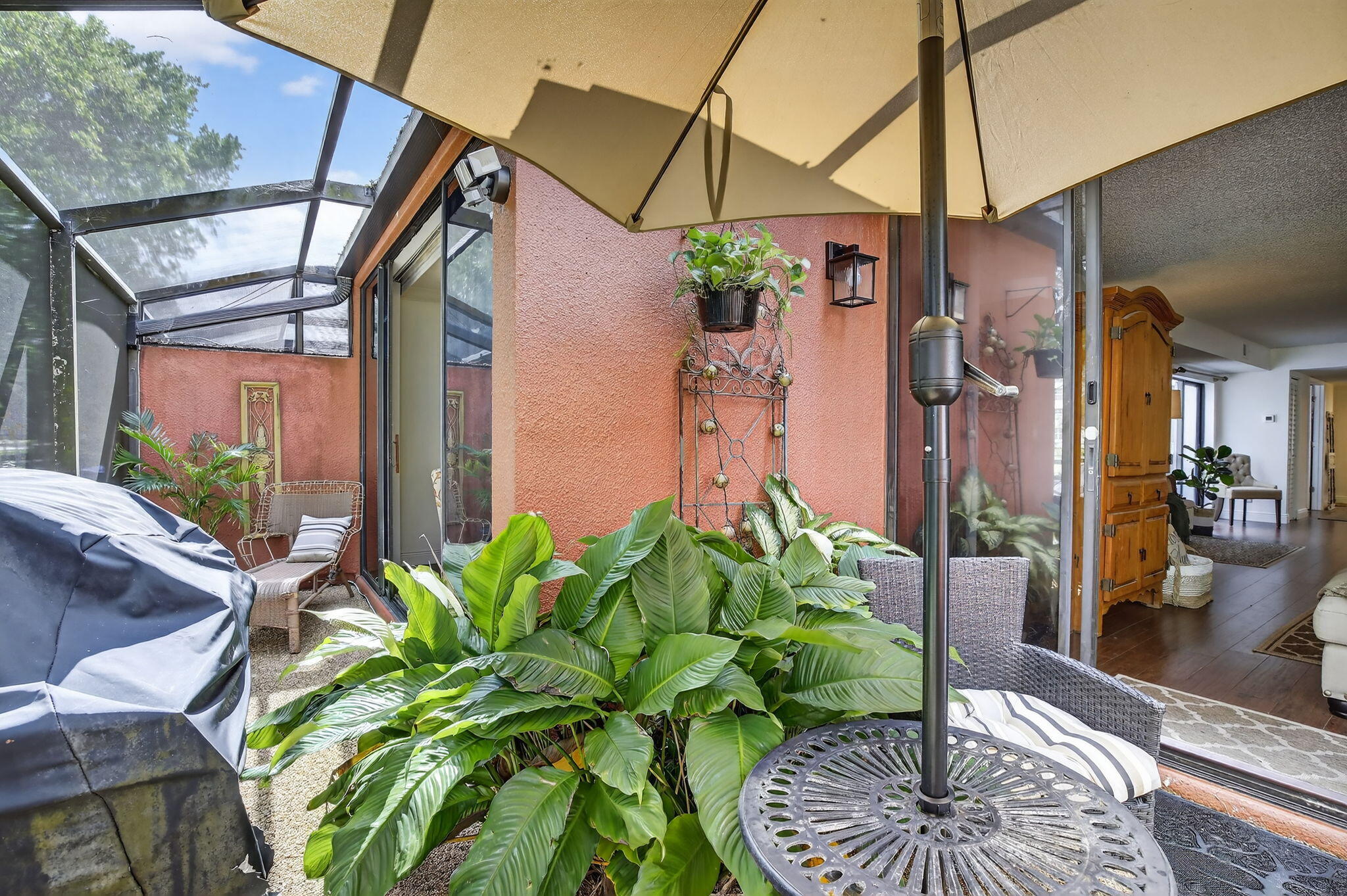 1533 Fairway Pembroke Pines, FL 33026