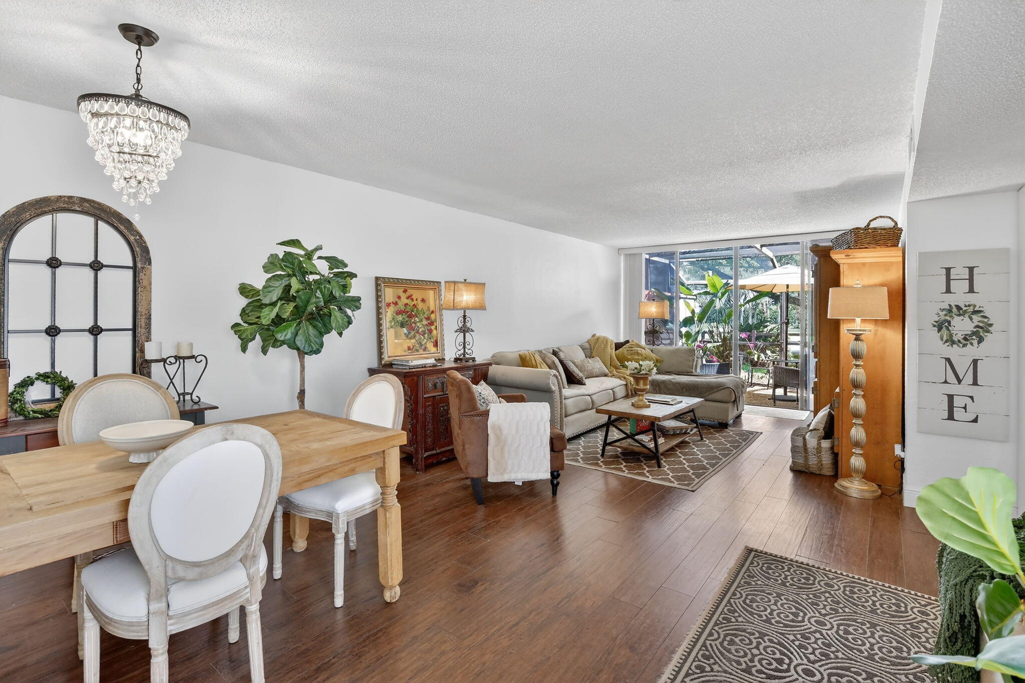 1533 Fairway Pembroke Pines, FL 33026