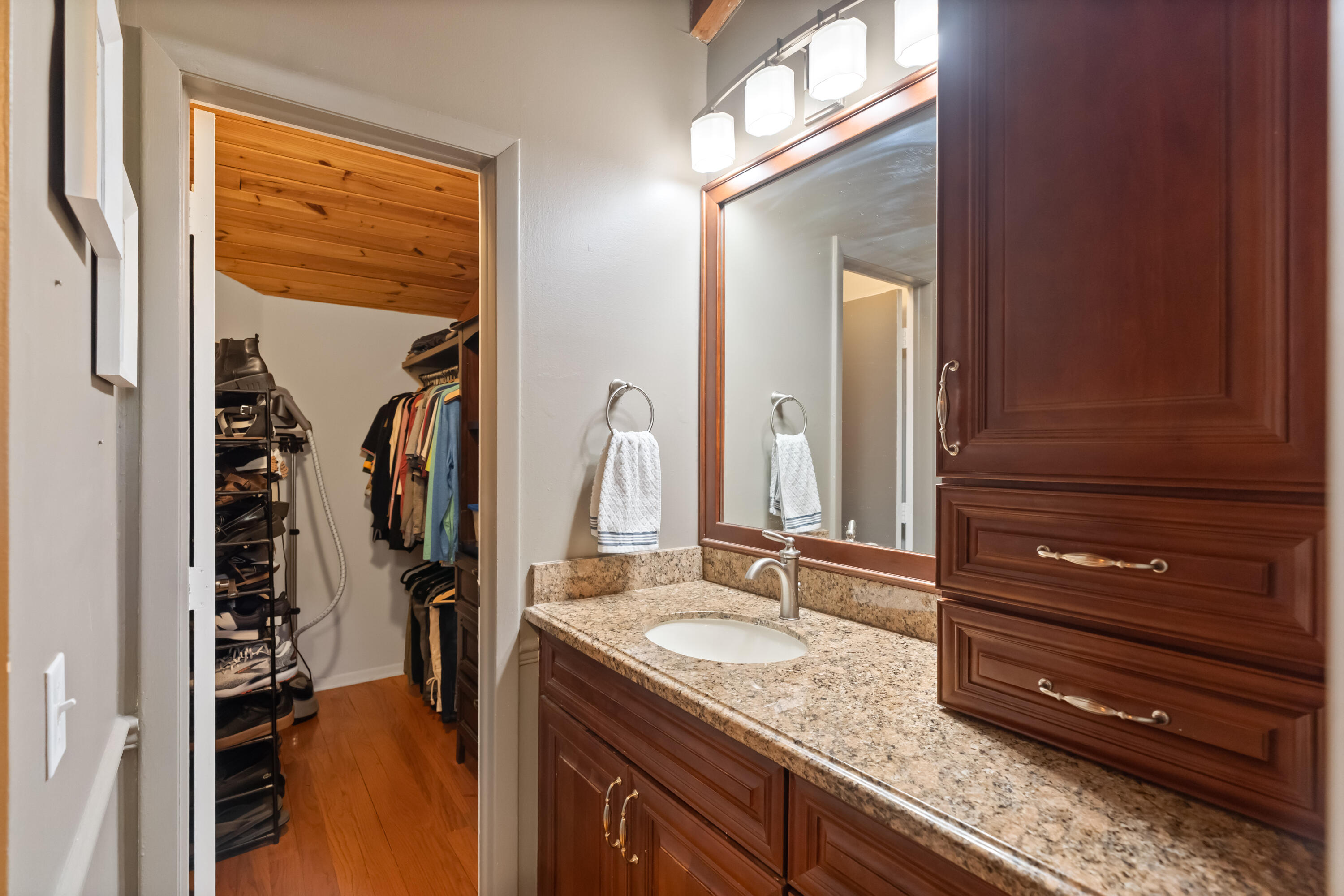 228 NE 16th Fort Lauderdale, FL 33301