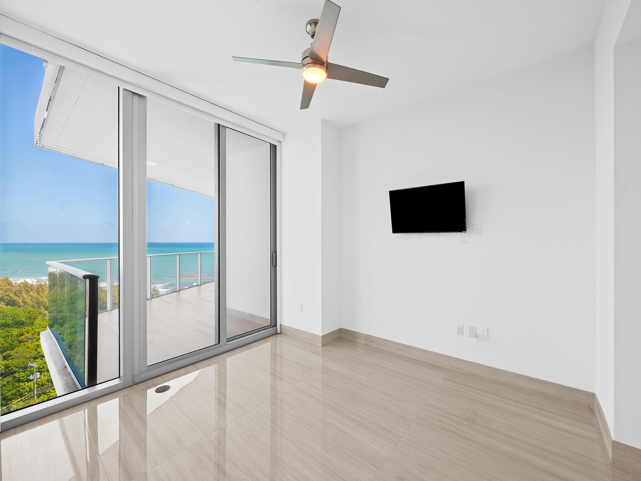 701 N Fort Lauderdale Bch #1104 Fort Lauderdale, FL 33304