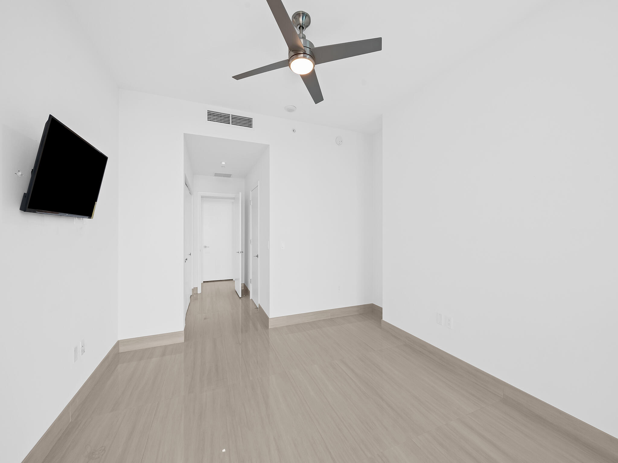 701 N Fort Lauderdale Bch #1104 Fort Lauderdale, FL 33304