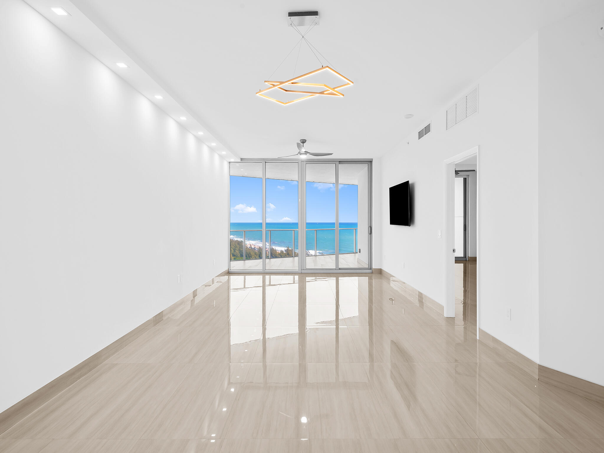 701 N Fort Lauderdale Bch #1104 Fort Lauderdale, FL 33304