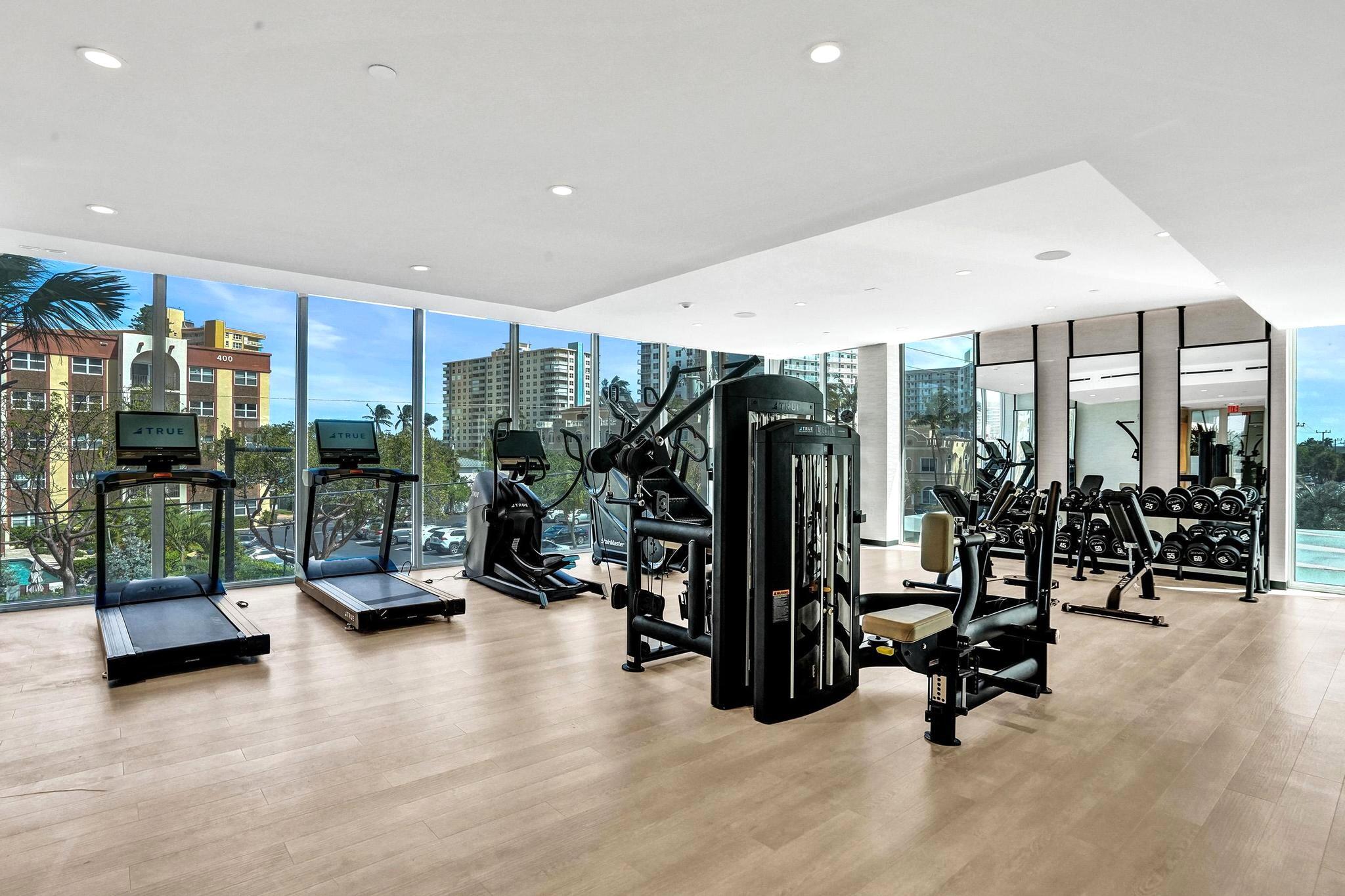 407 N Riverside #203 Pompano Beach, FL 33062