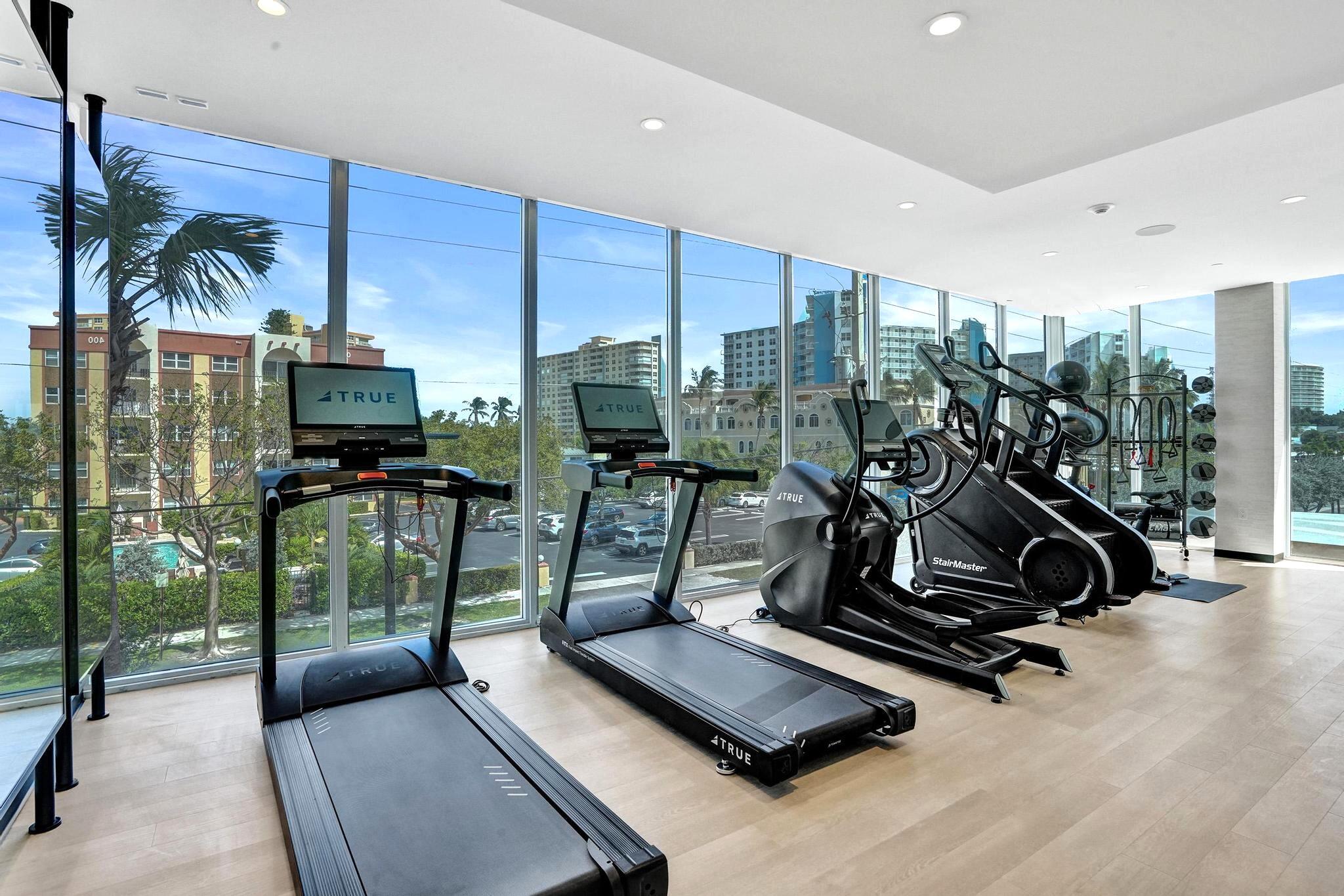 407 N Riverside #203 Pompano Beach, FL 33062