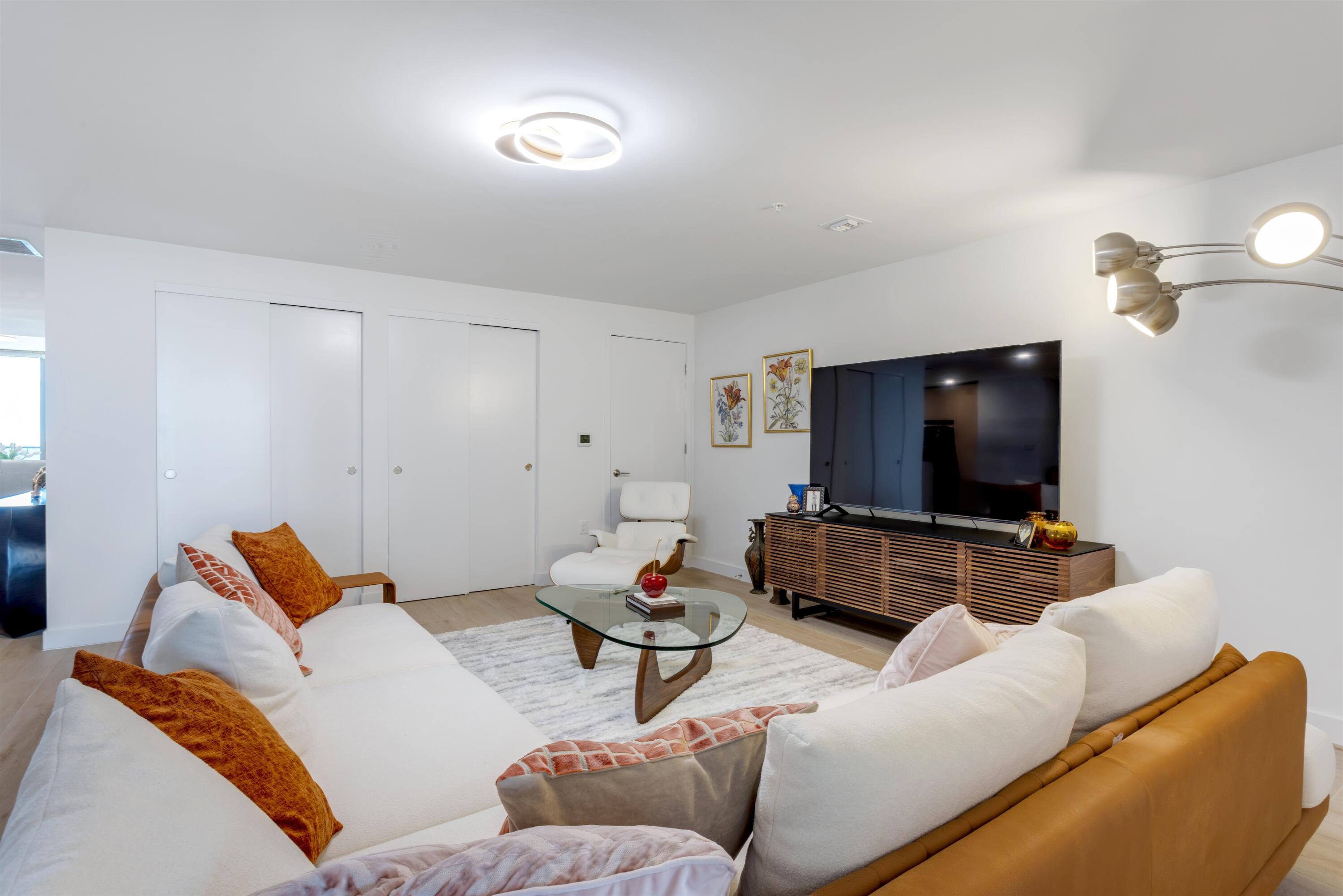 900 N Ocean #1204 Pompano Beach, FL 33062