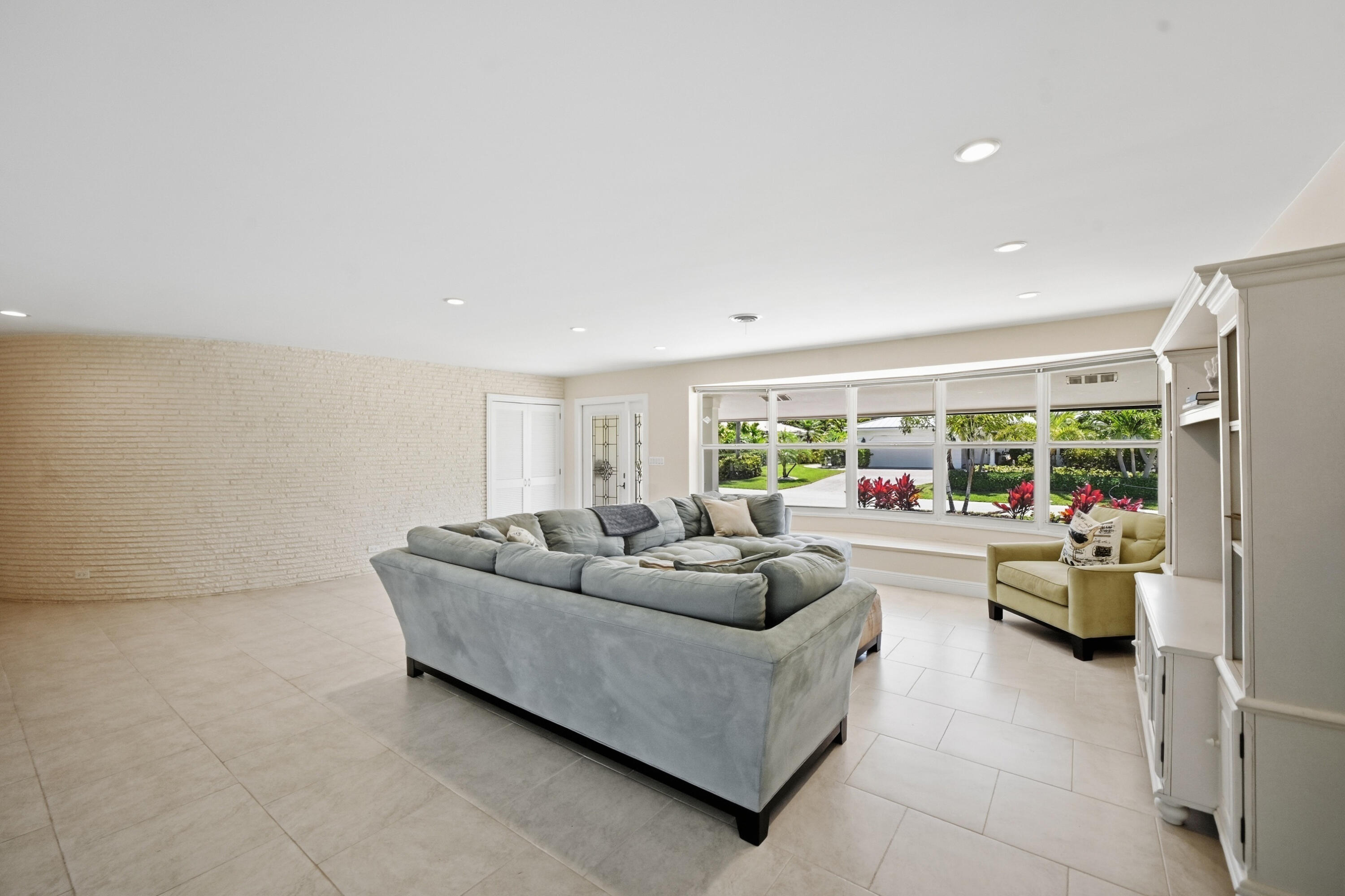 4111 NE 26th Lighthouse Point, FL 33064