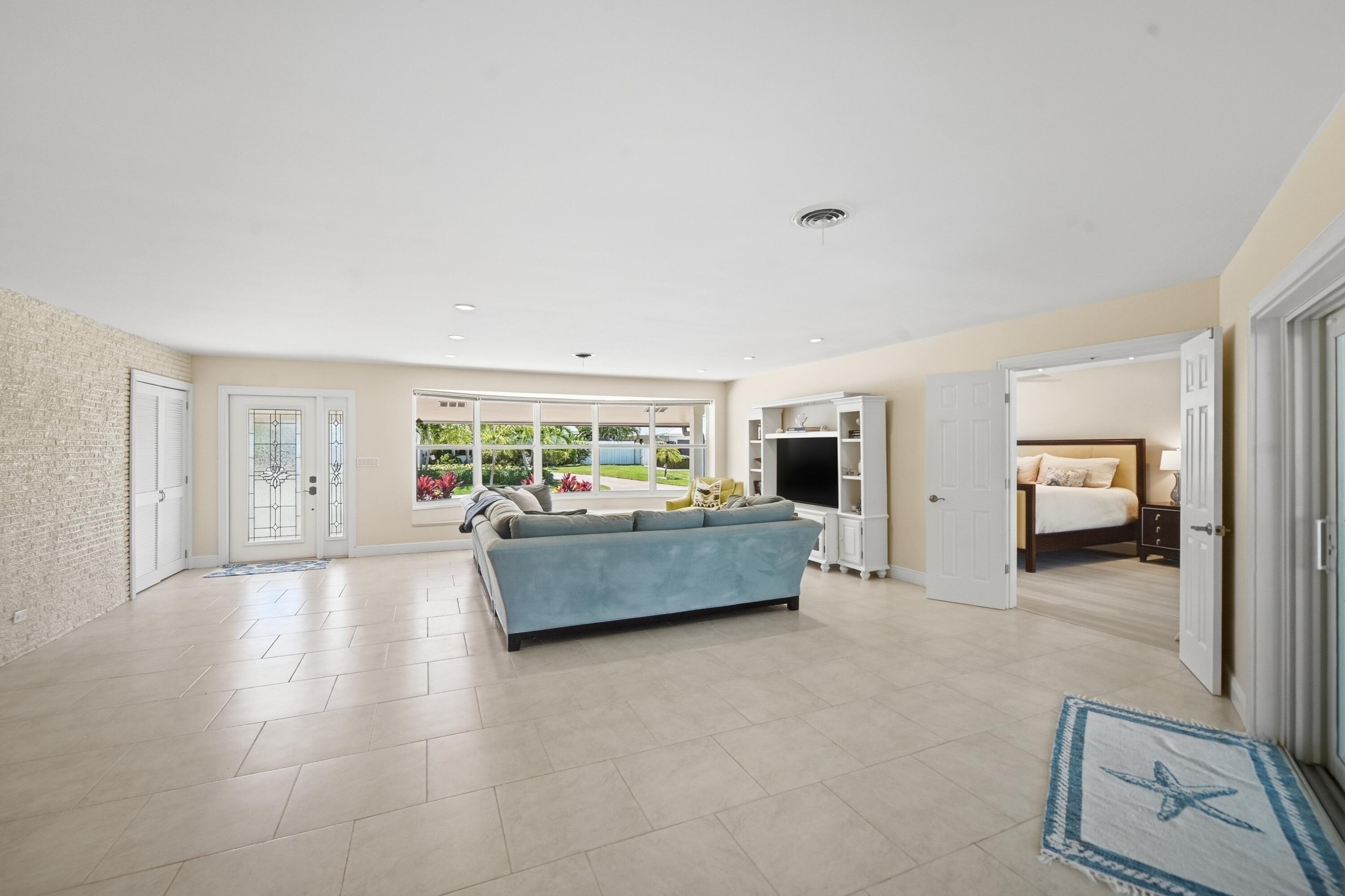 4111 NE 26th Lighthouse Point, FL 33064