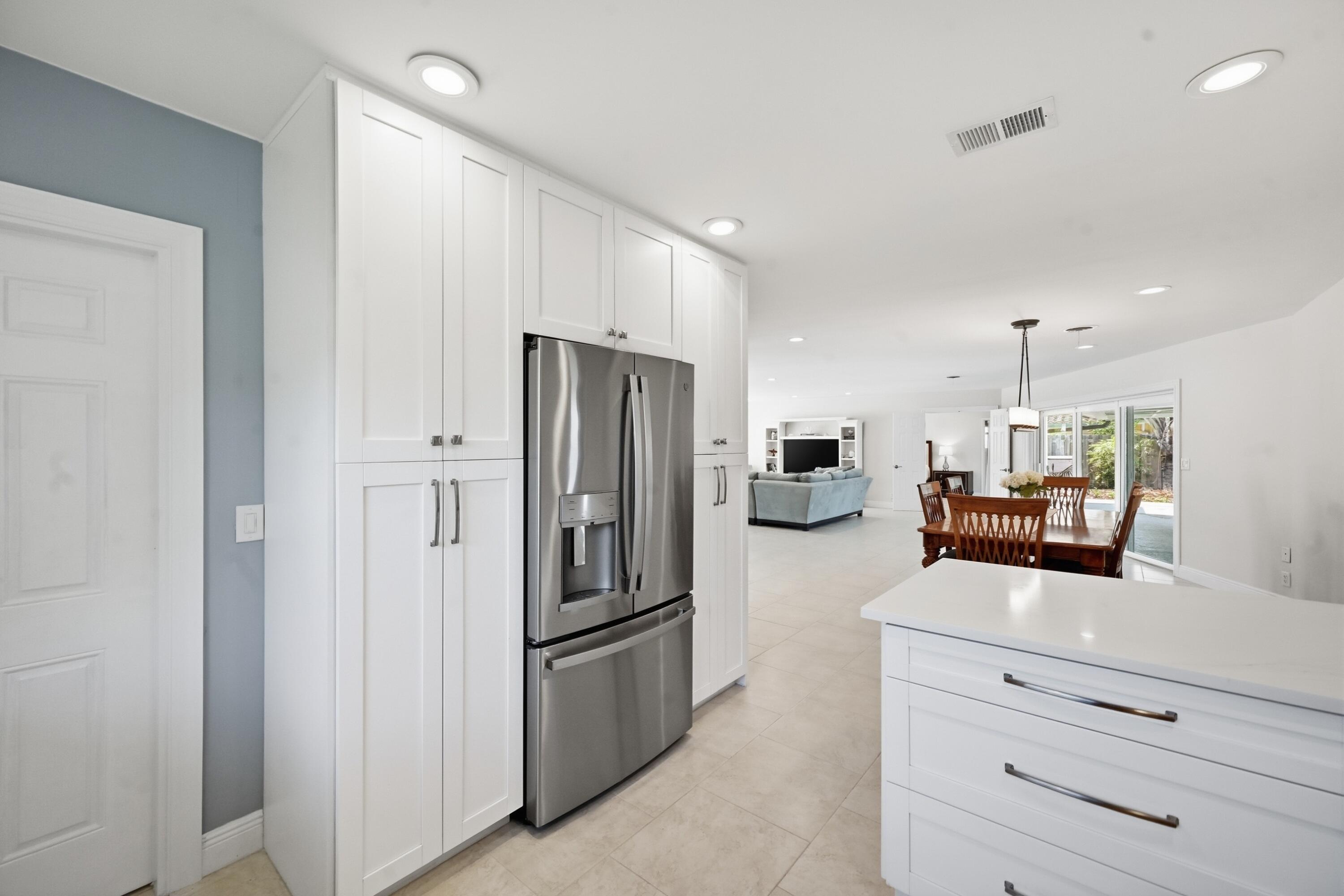 4111 NE 26th Lighthouse Point, FL 33064