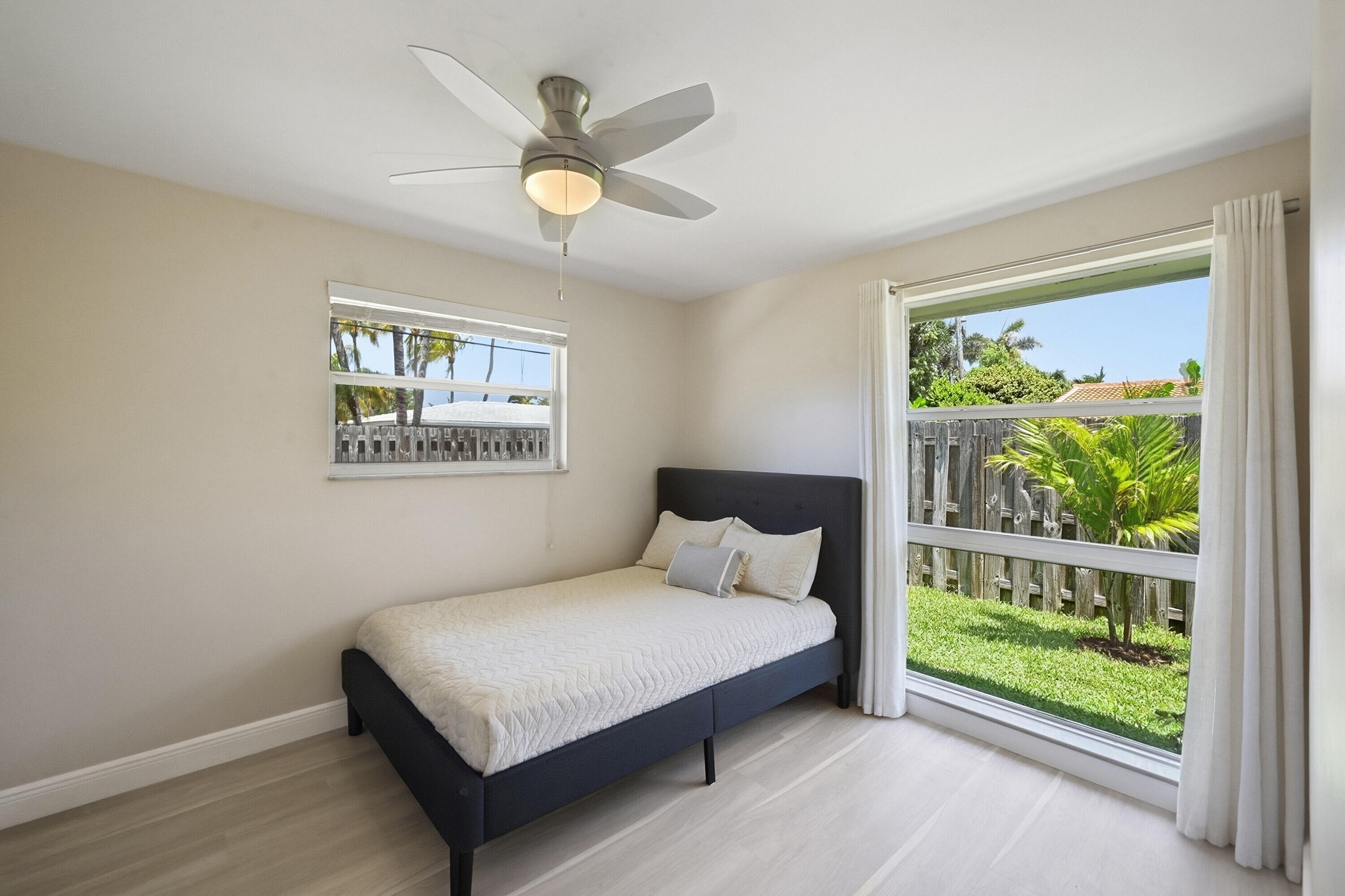 4111 NE 26th Lighthouse Point, FL 33064