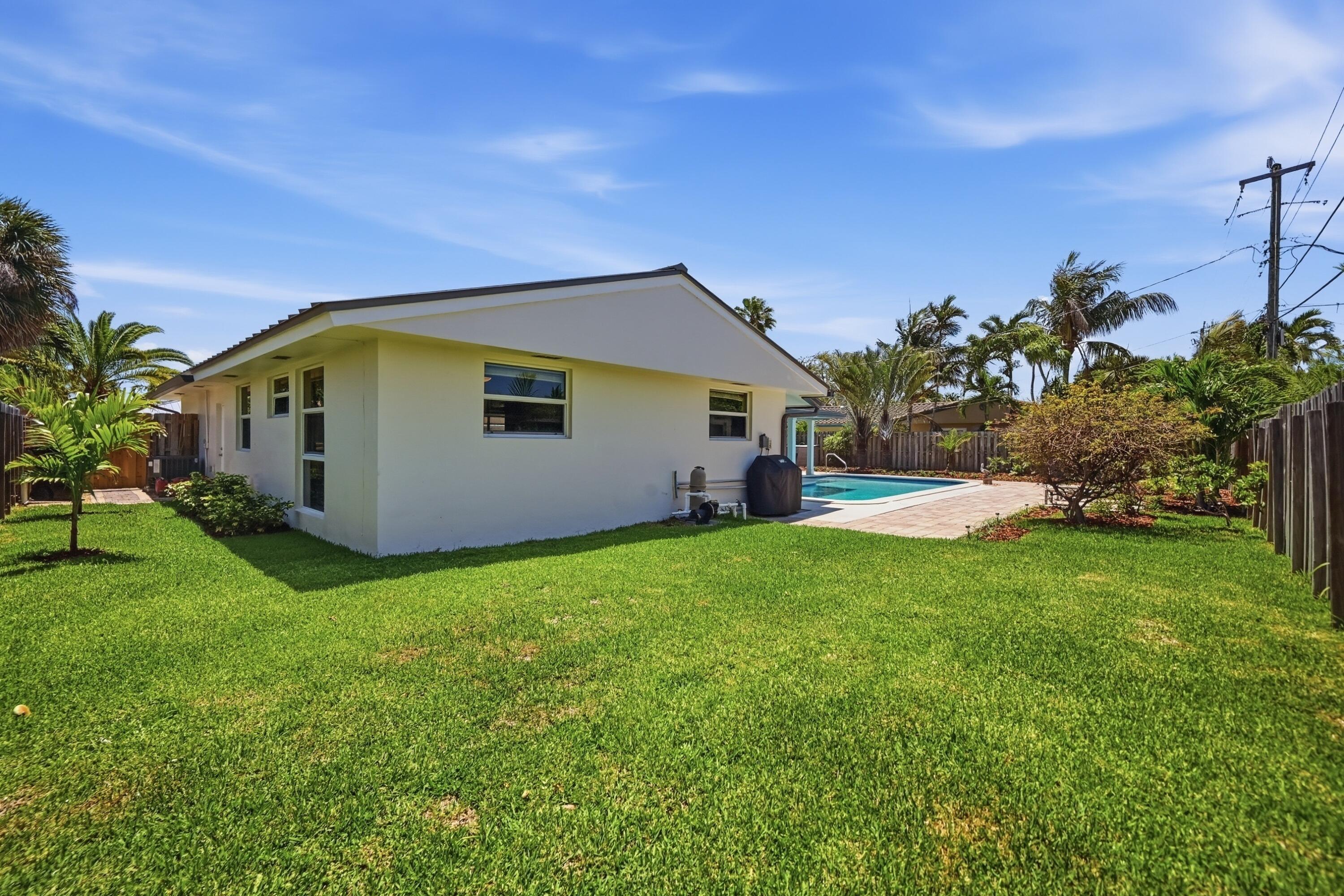 4111 NE 26th Lighthouse Point, FL 33064