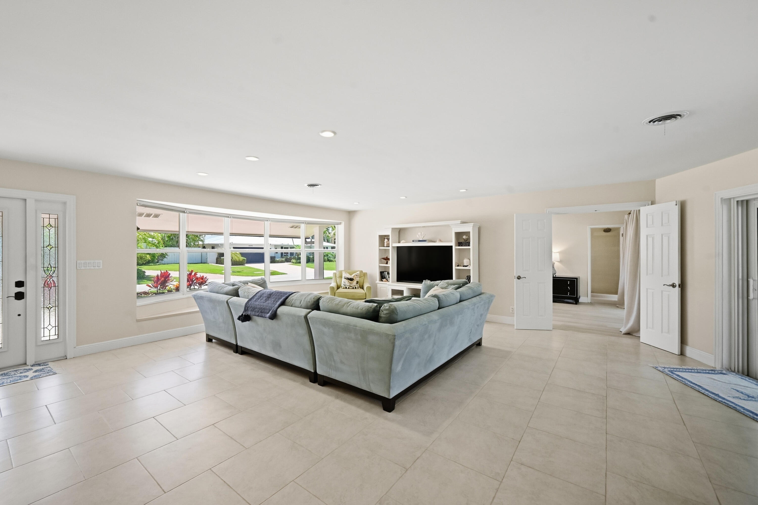 4111 NE 26th Lighthouse Point, FL 33064
