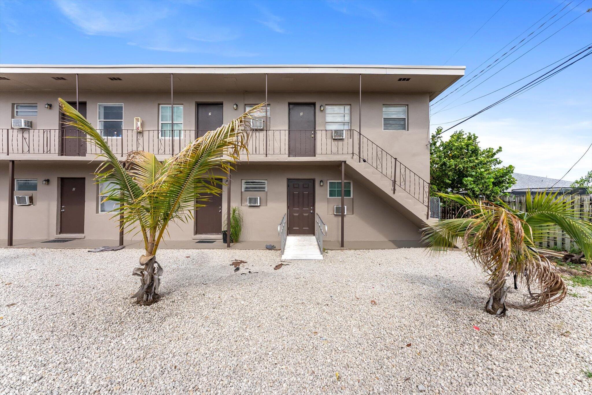 526 NW 12th