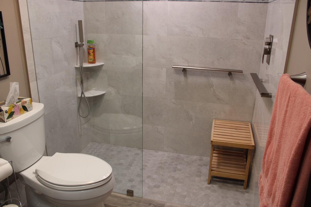 1010 S Ocean #1214 Pompano Beach, FL 33062
