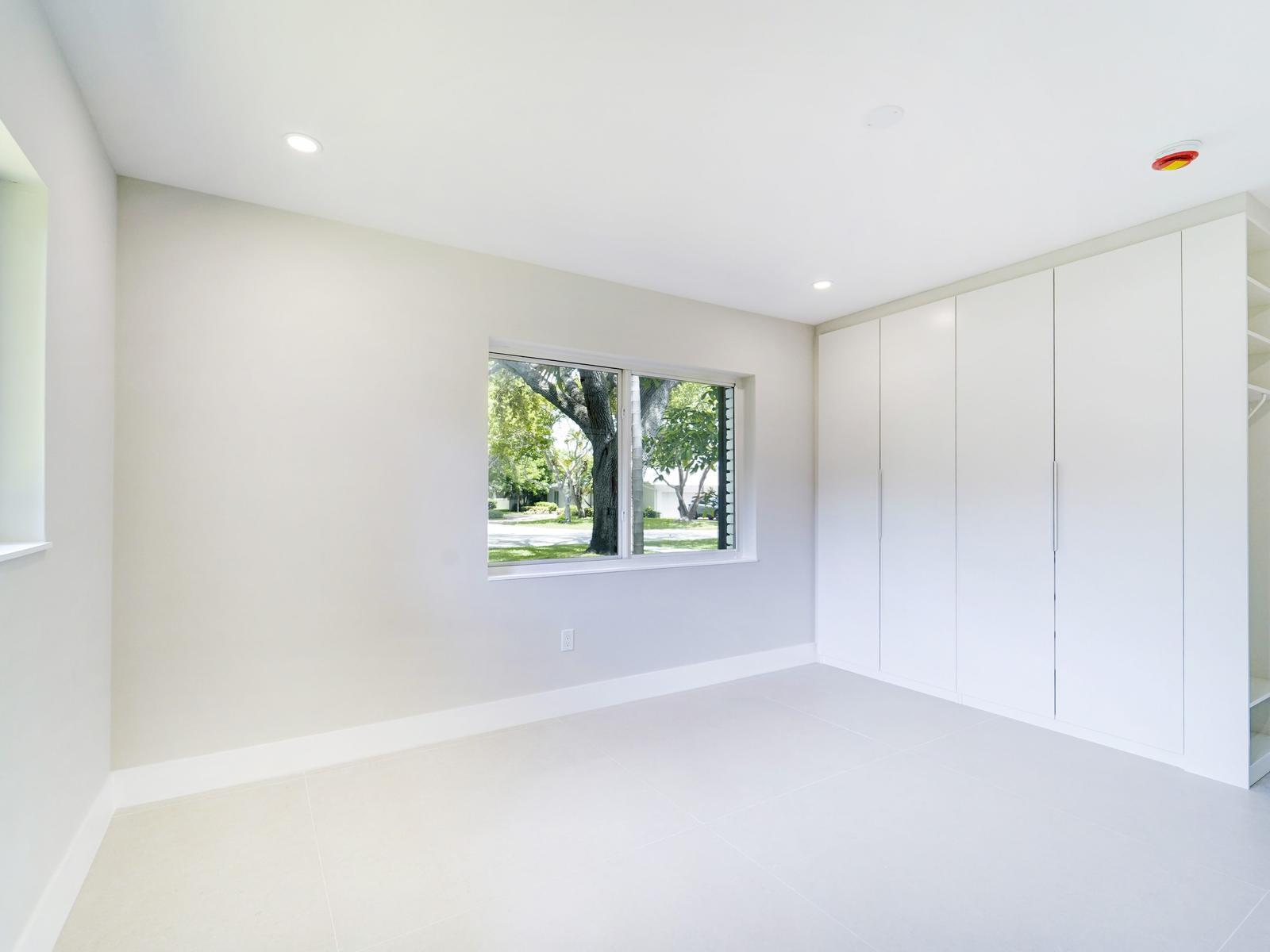 12305 SW 73rd Pinecrest, FL 33156